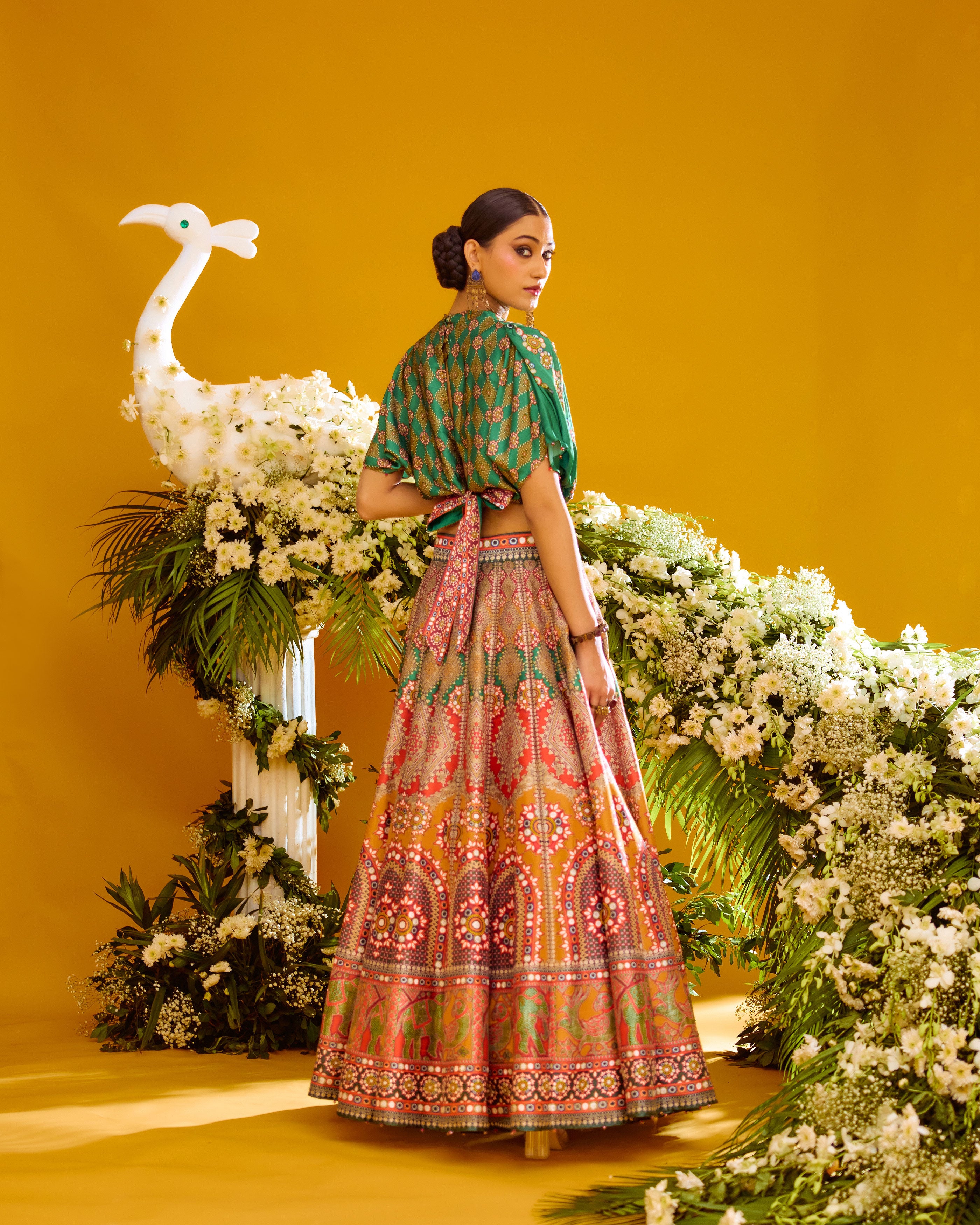 Baati : Varsha/Leela - Paroot/Mustard