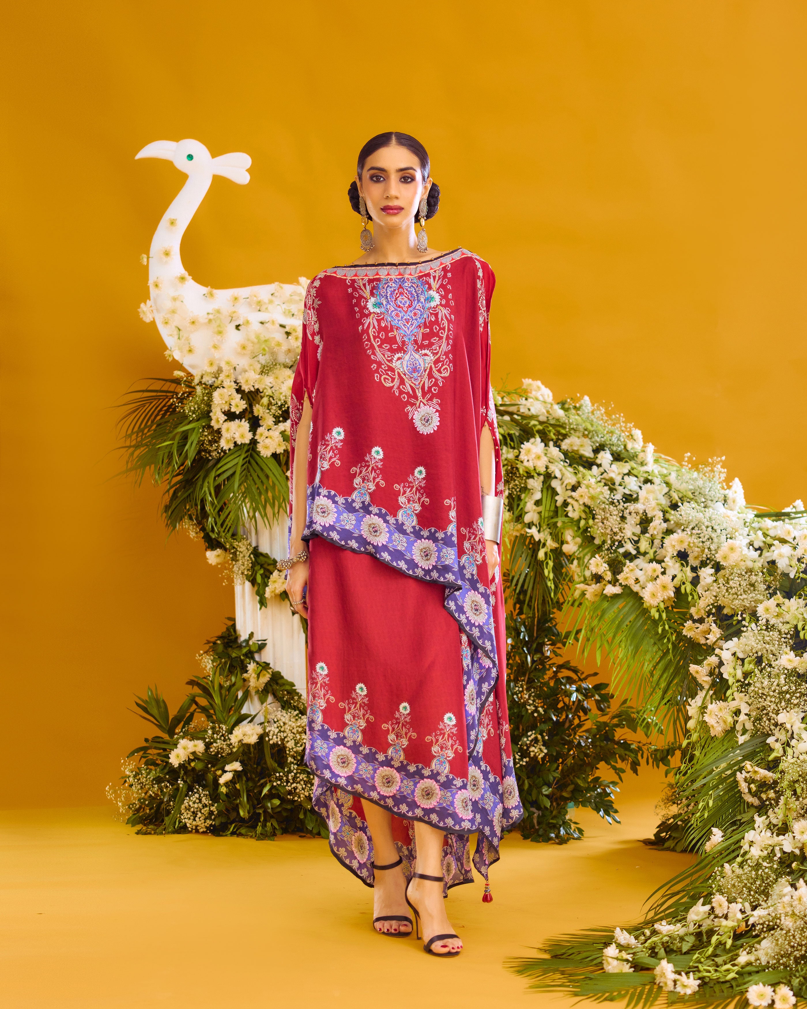 Baati : Kamini - Maroon