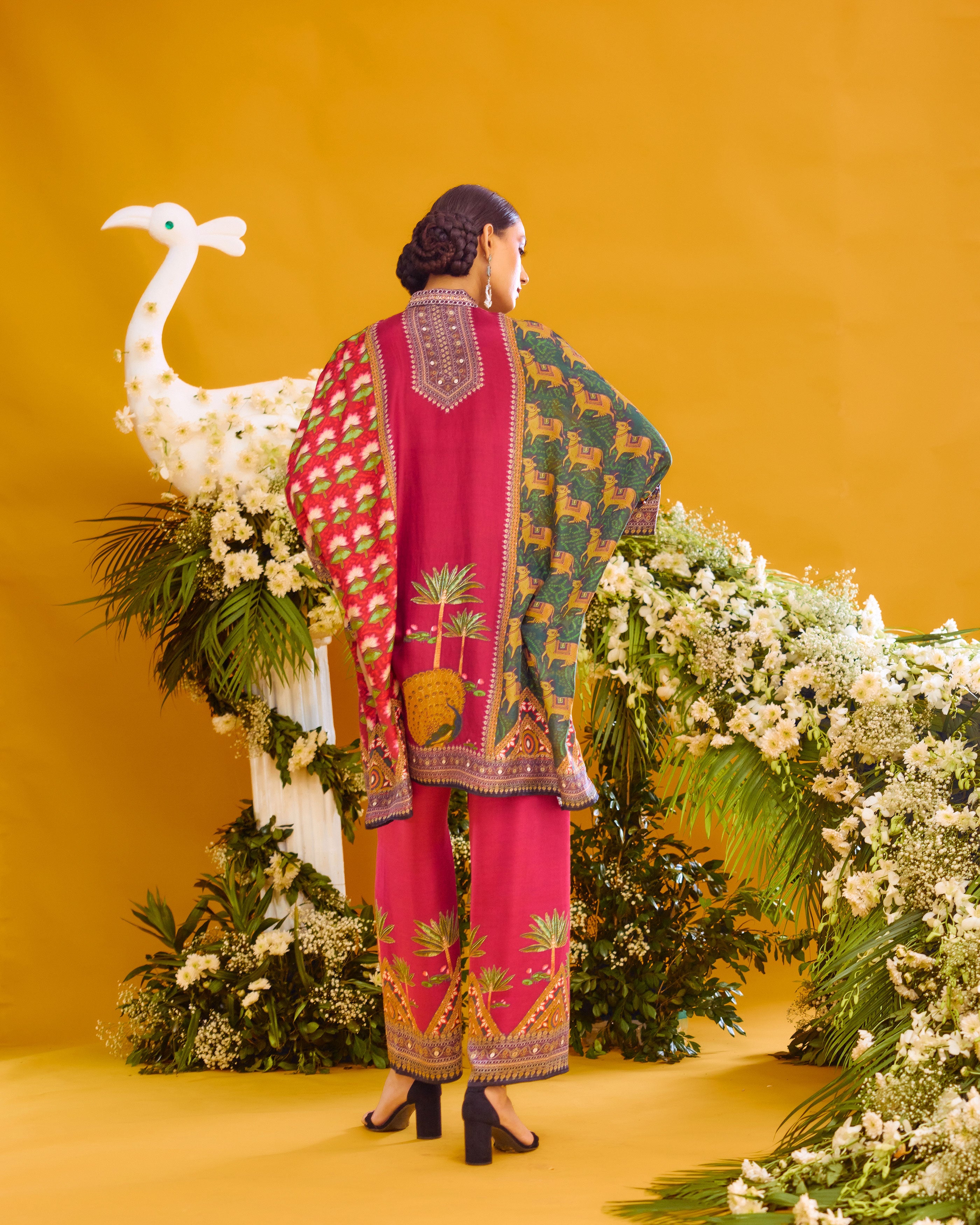 Baati : Chanel 36" - Multi
