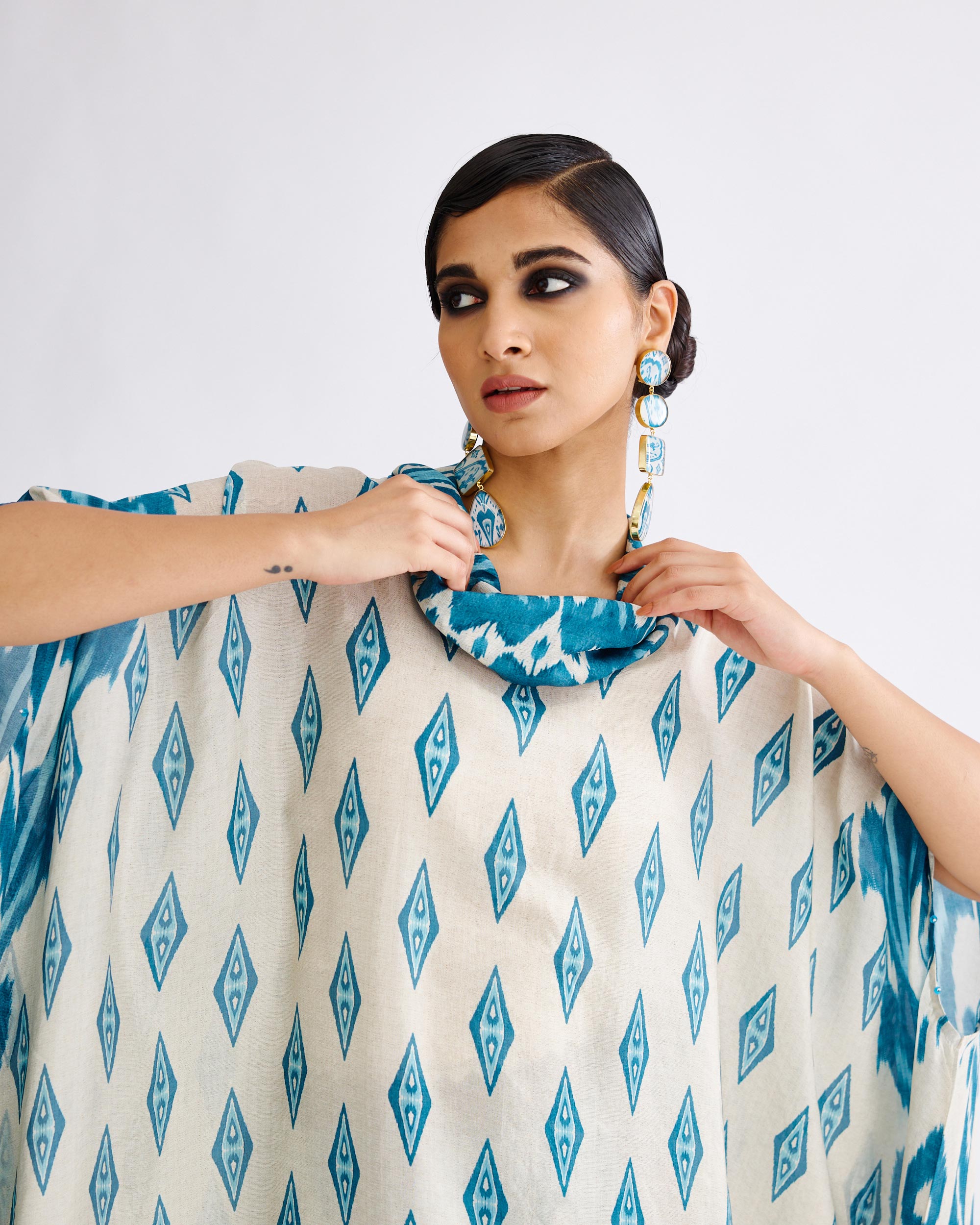 Marrakesh : Lavanya/Sonth - Aqua