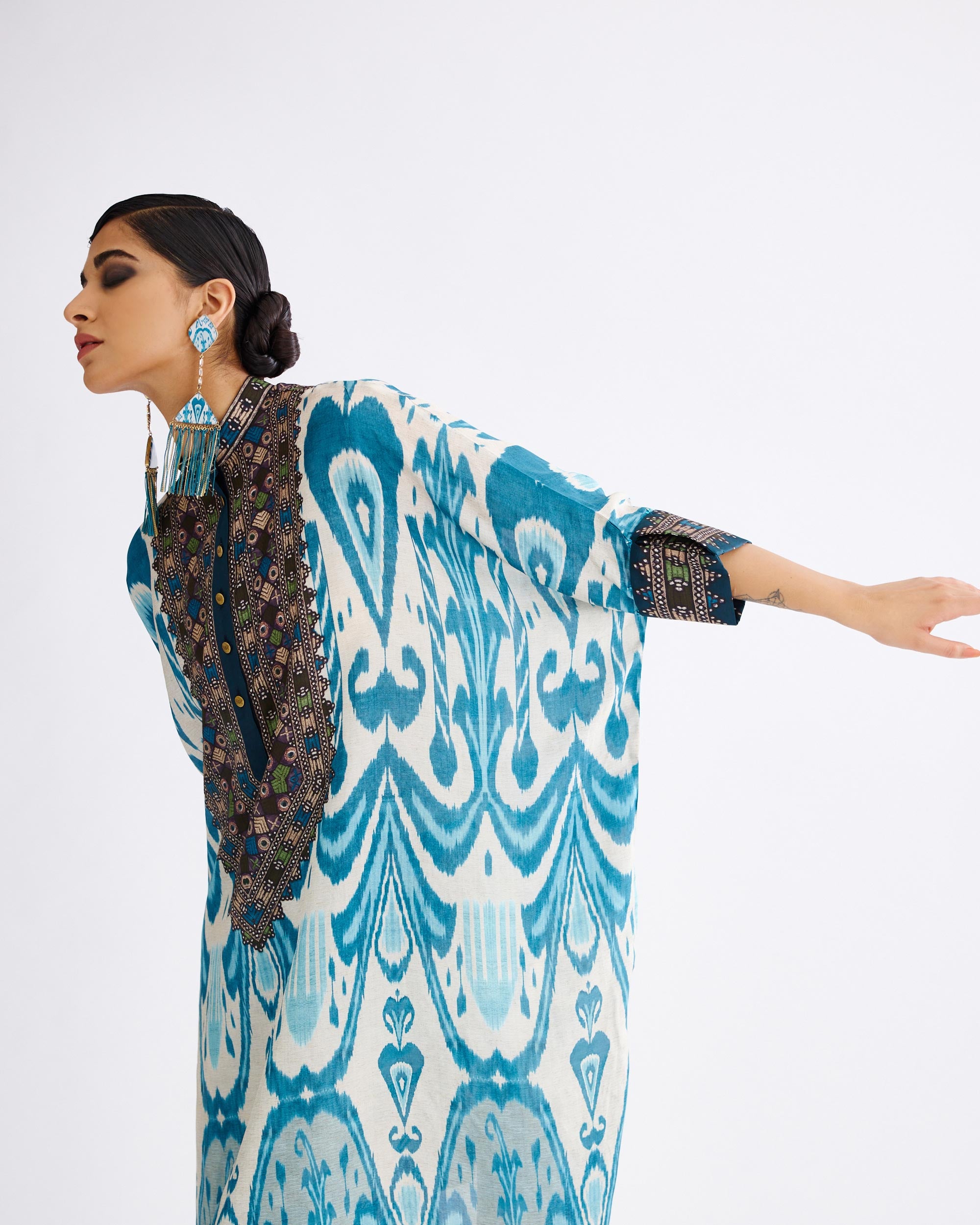 Marrakesh : Chanel 36" - Aqua