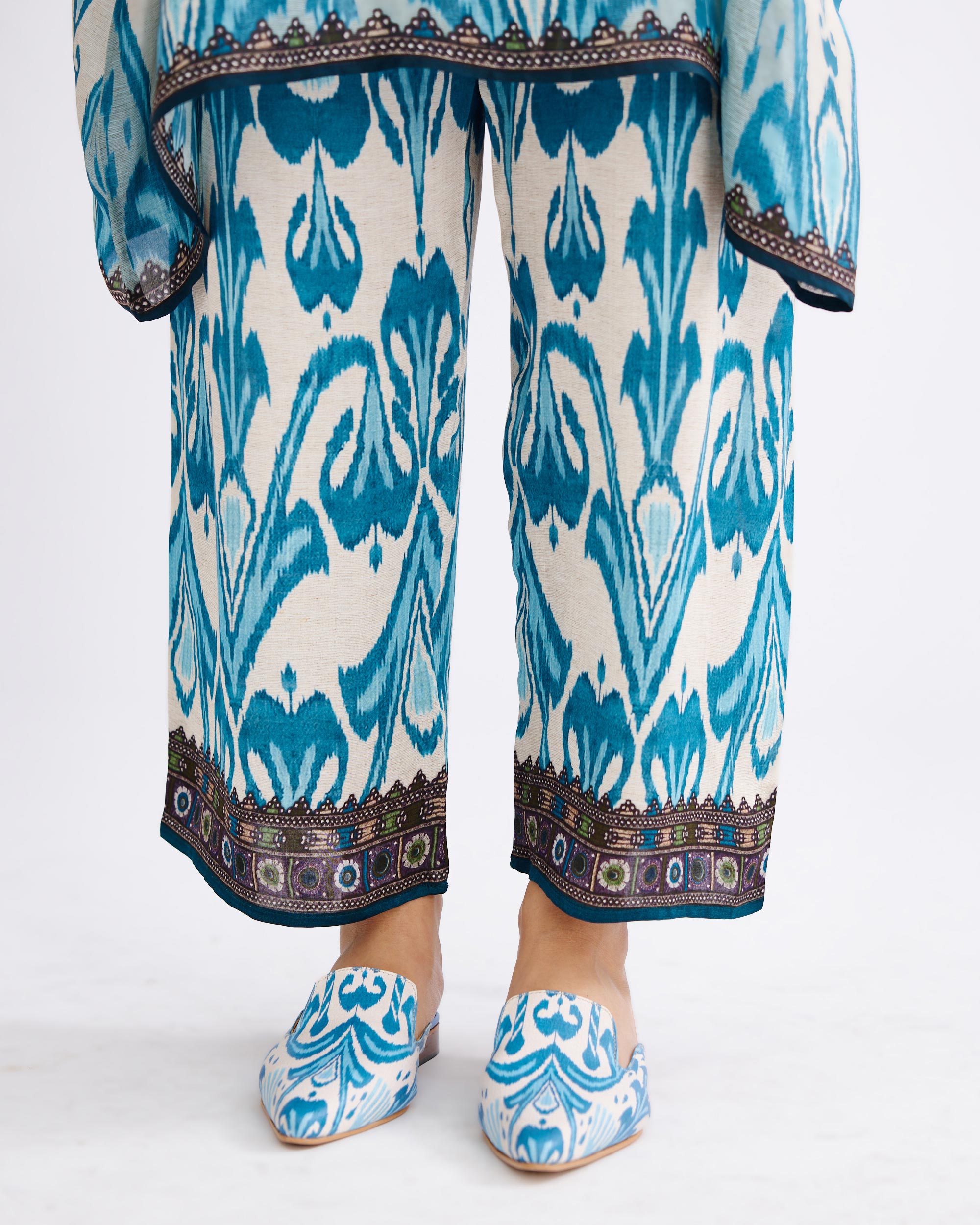 Marrakesh : Chanel 36" - Aqua