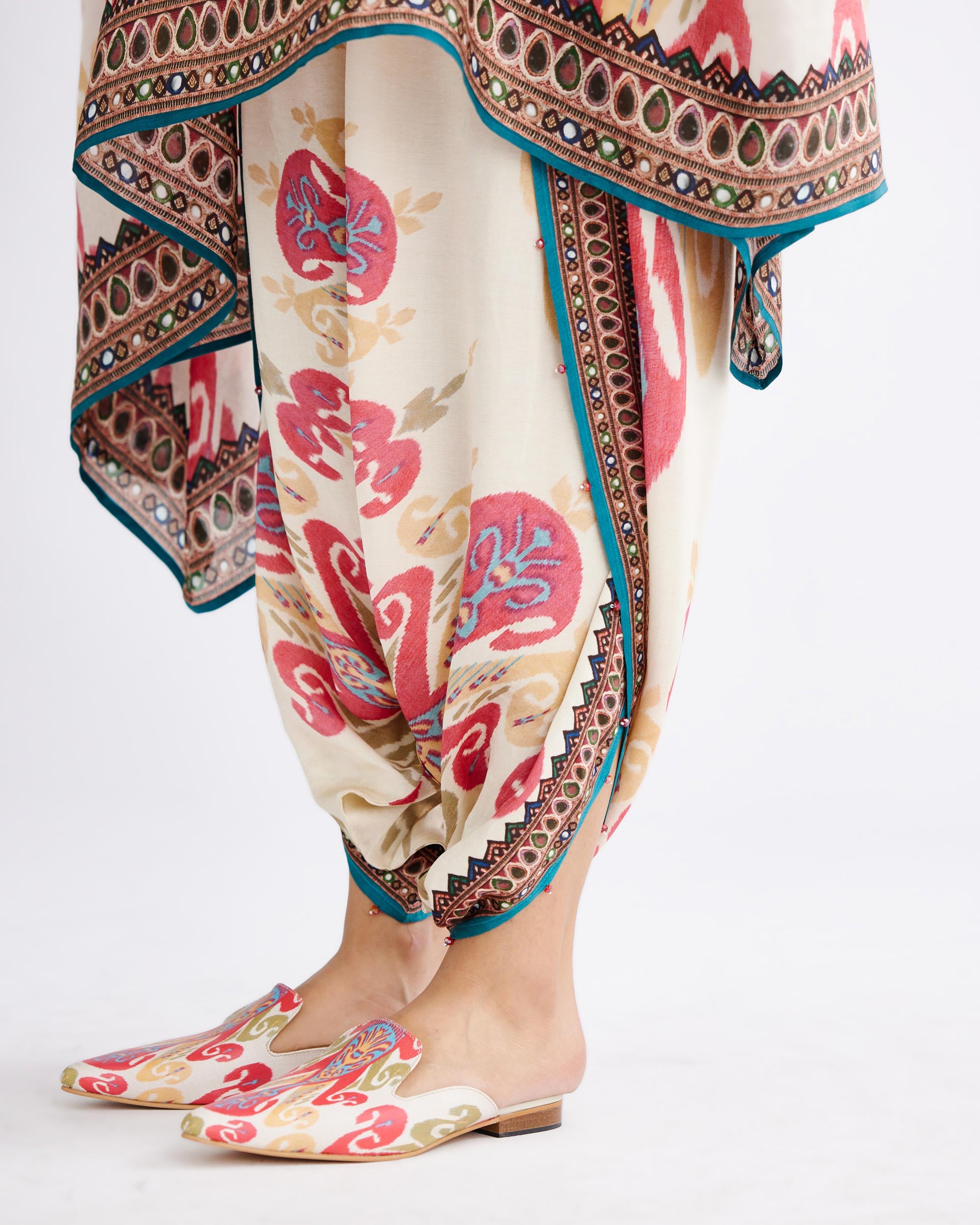 Marrakesh : Lavanya/Sonth - Primrose