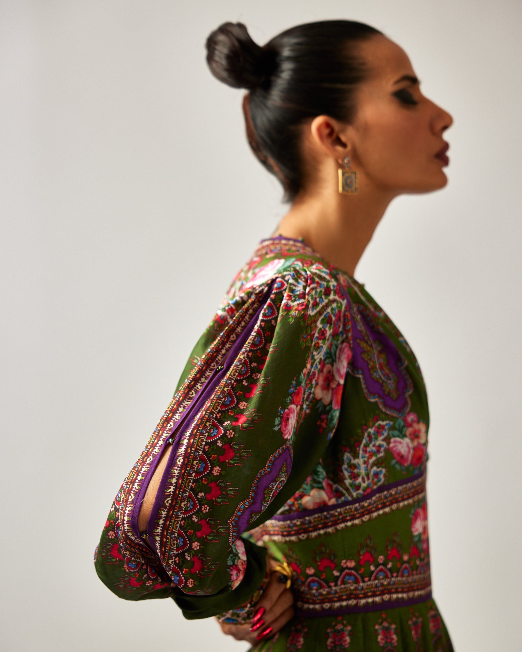 mon amour : Swara - Emerald