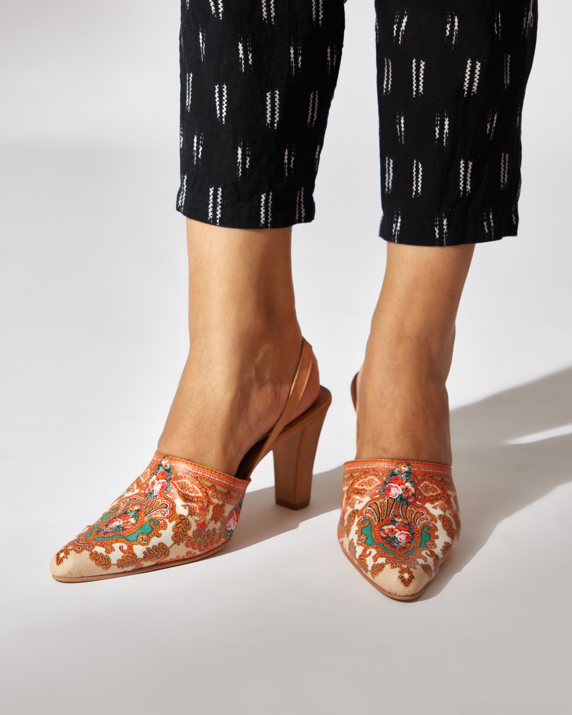 Mon Amour - Heels : Beige