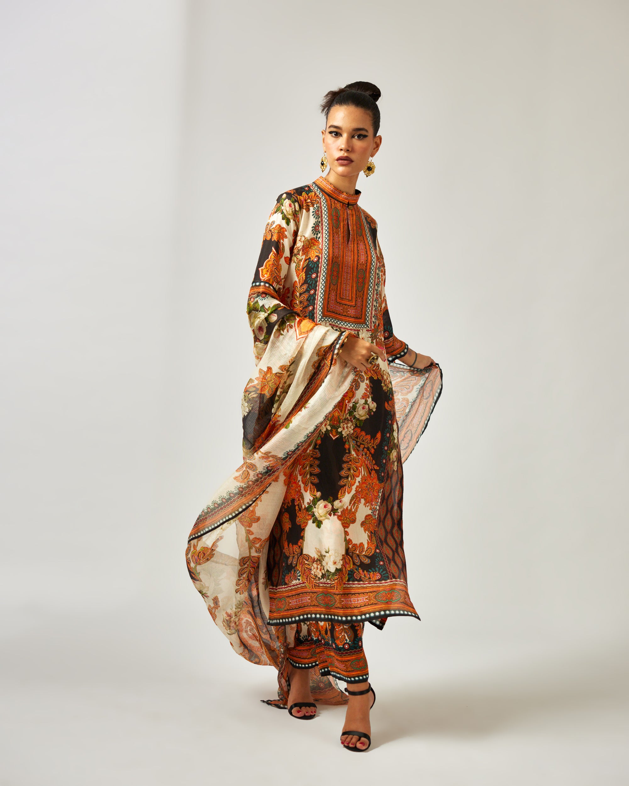 mon amour : Champa - Orange/Black