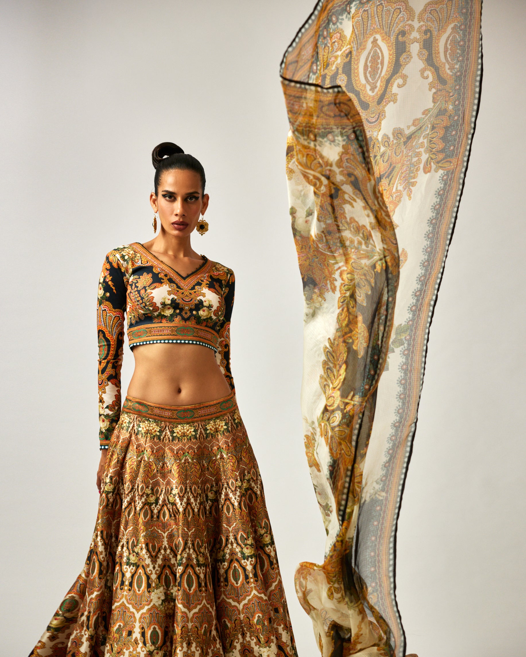 mon amour : Leela - Black/Gold