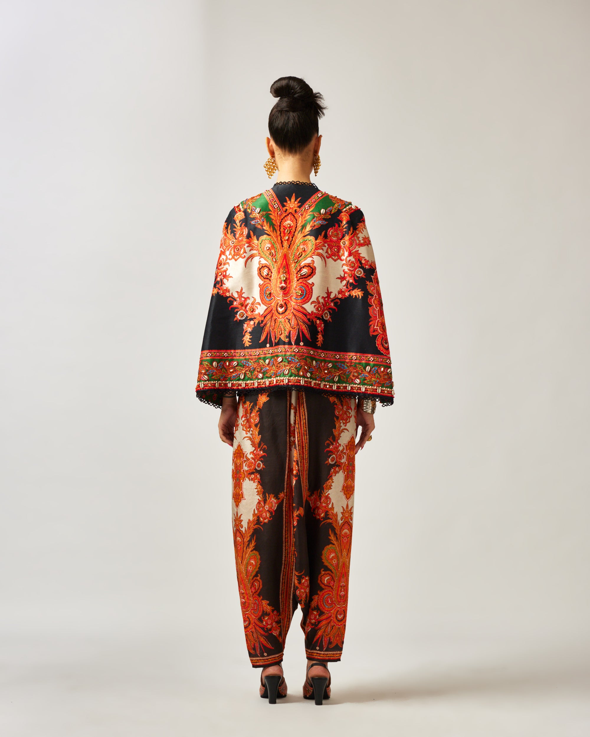 mon amour : Madina - Black/Orange