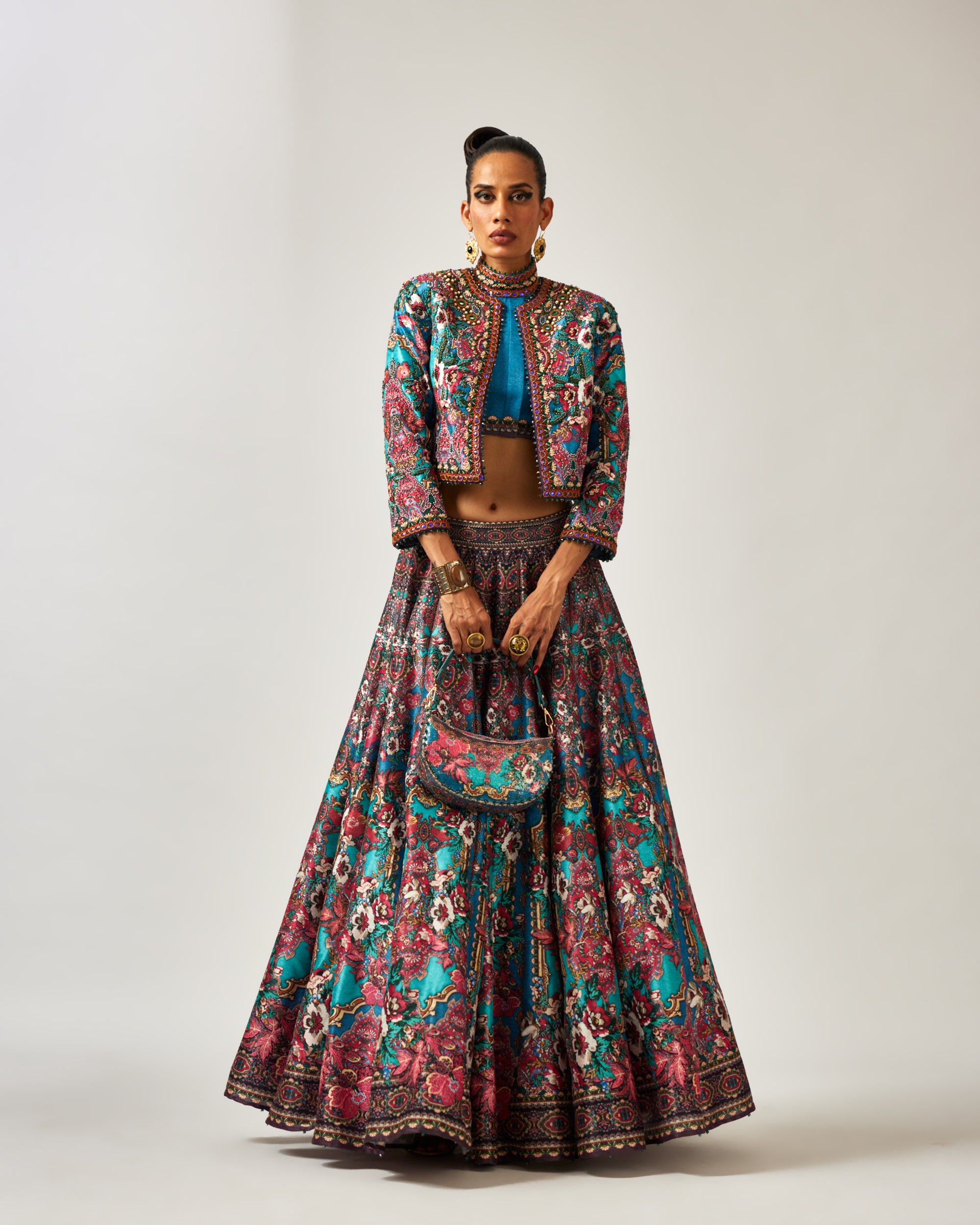 mon amour : Suvidhi Leela - Blue