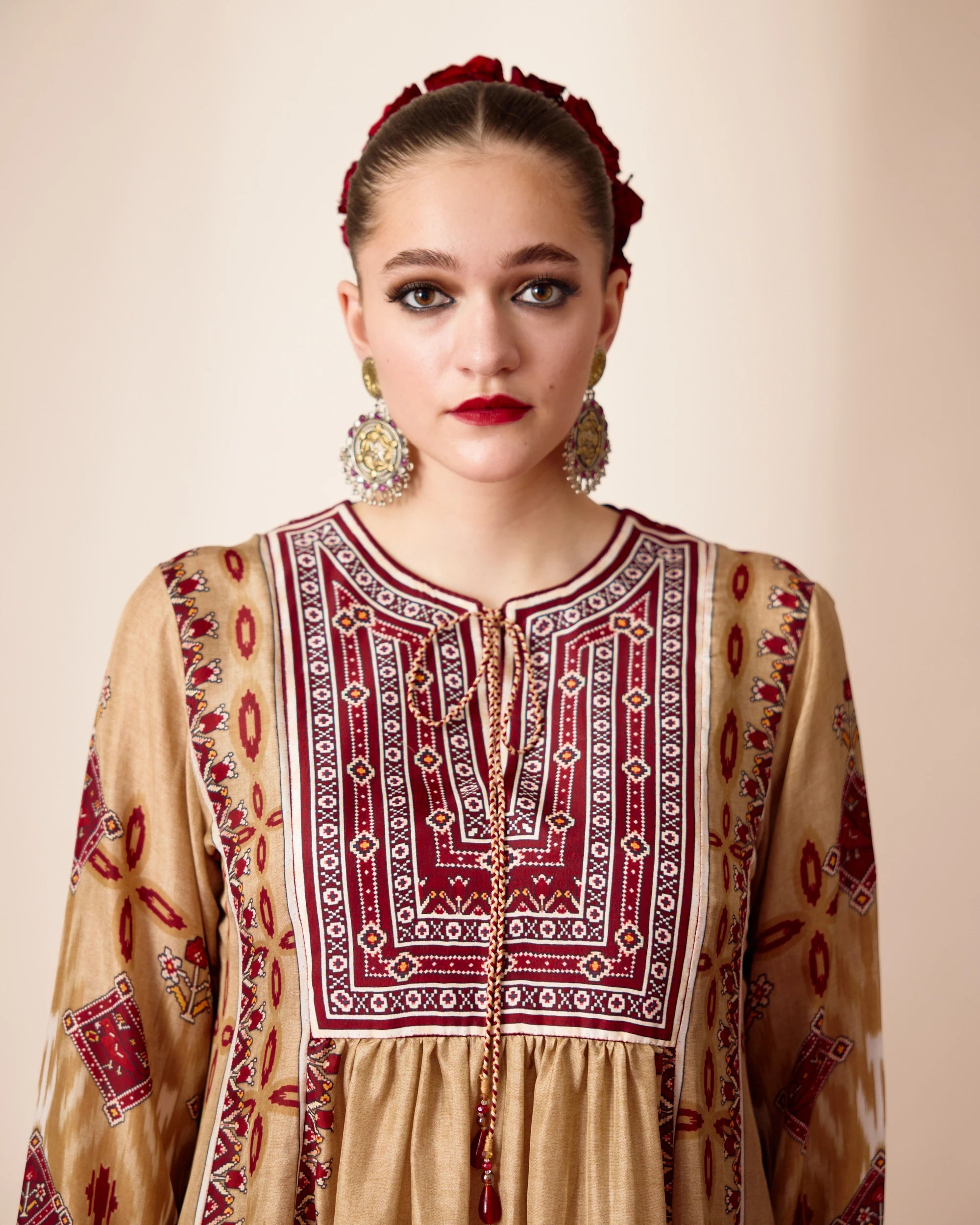 PATOLA : Anisha