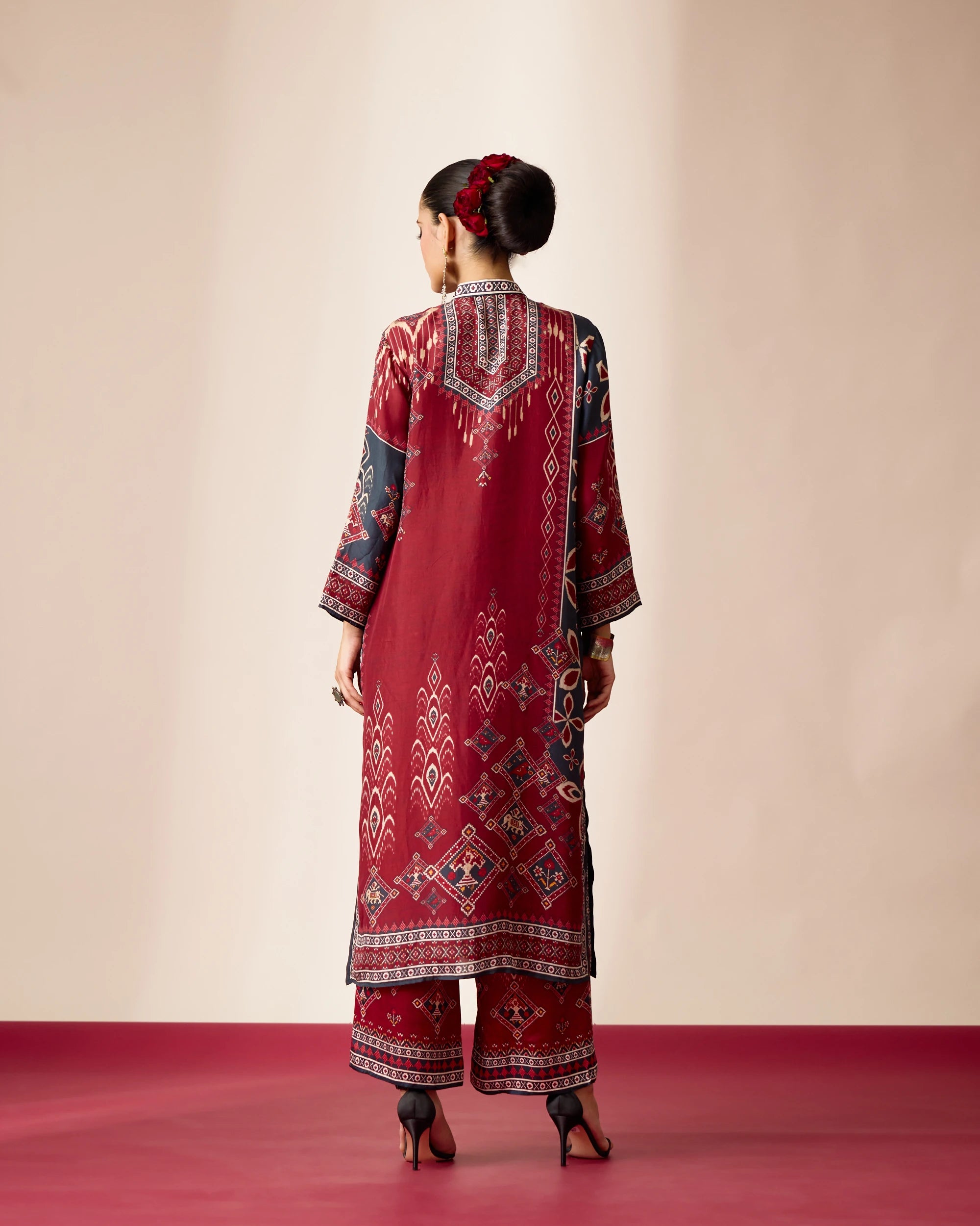 PATOLA : Ramin