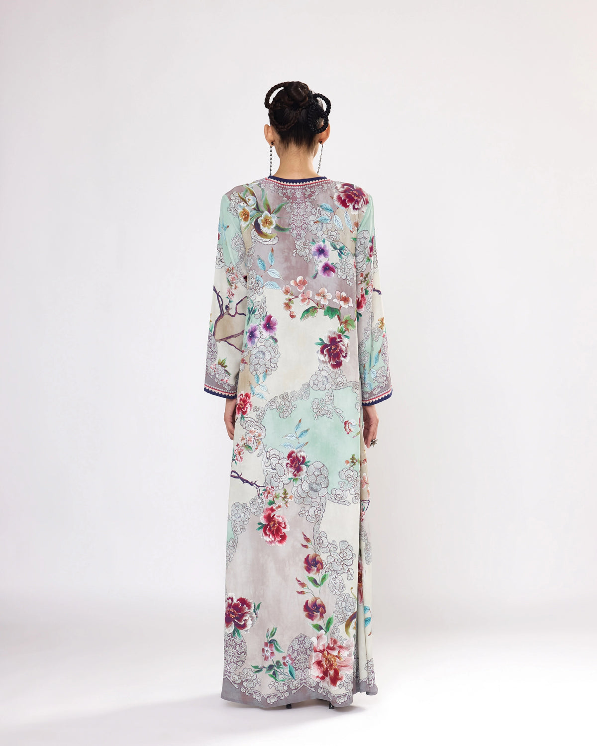 IKEBANA : Kamini