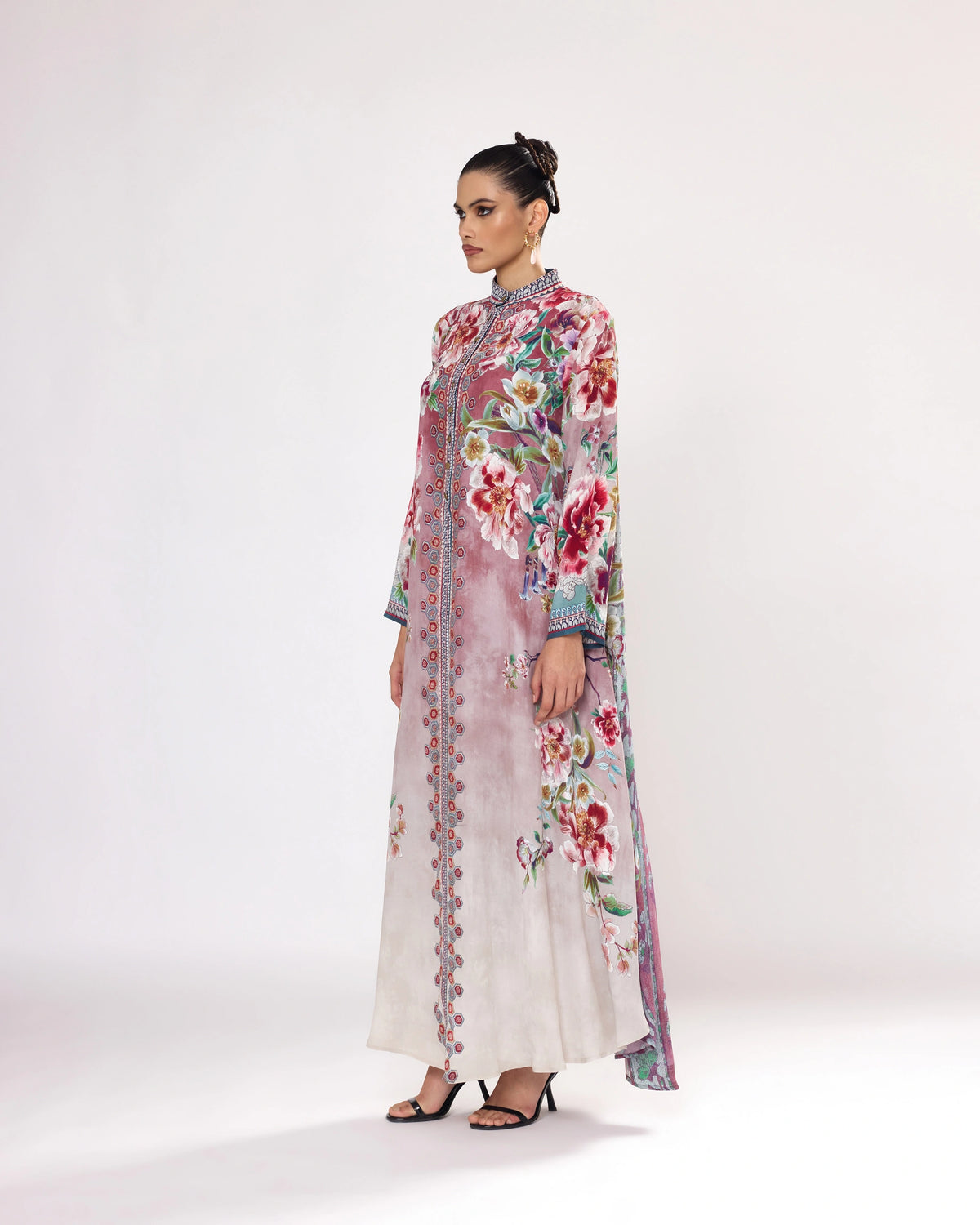 IKEBANA : Kamara