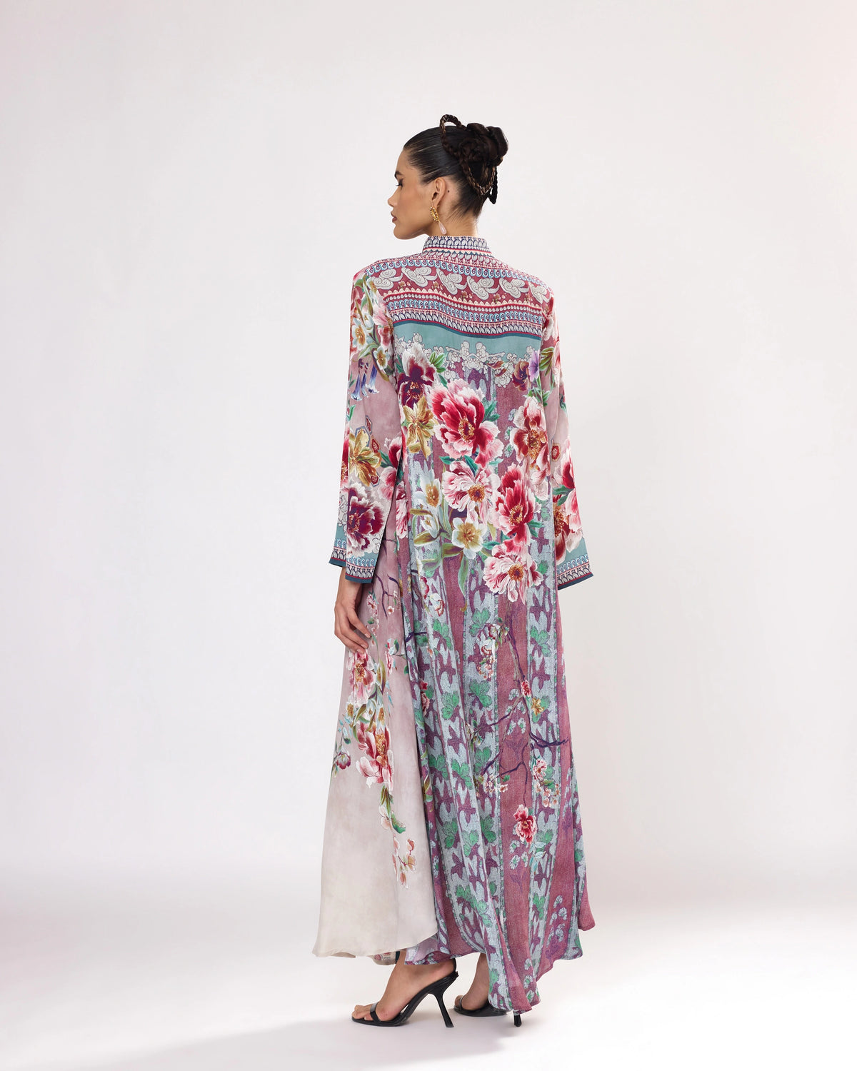 IKEBANA : Kamara