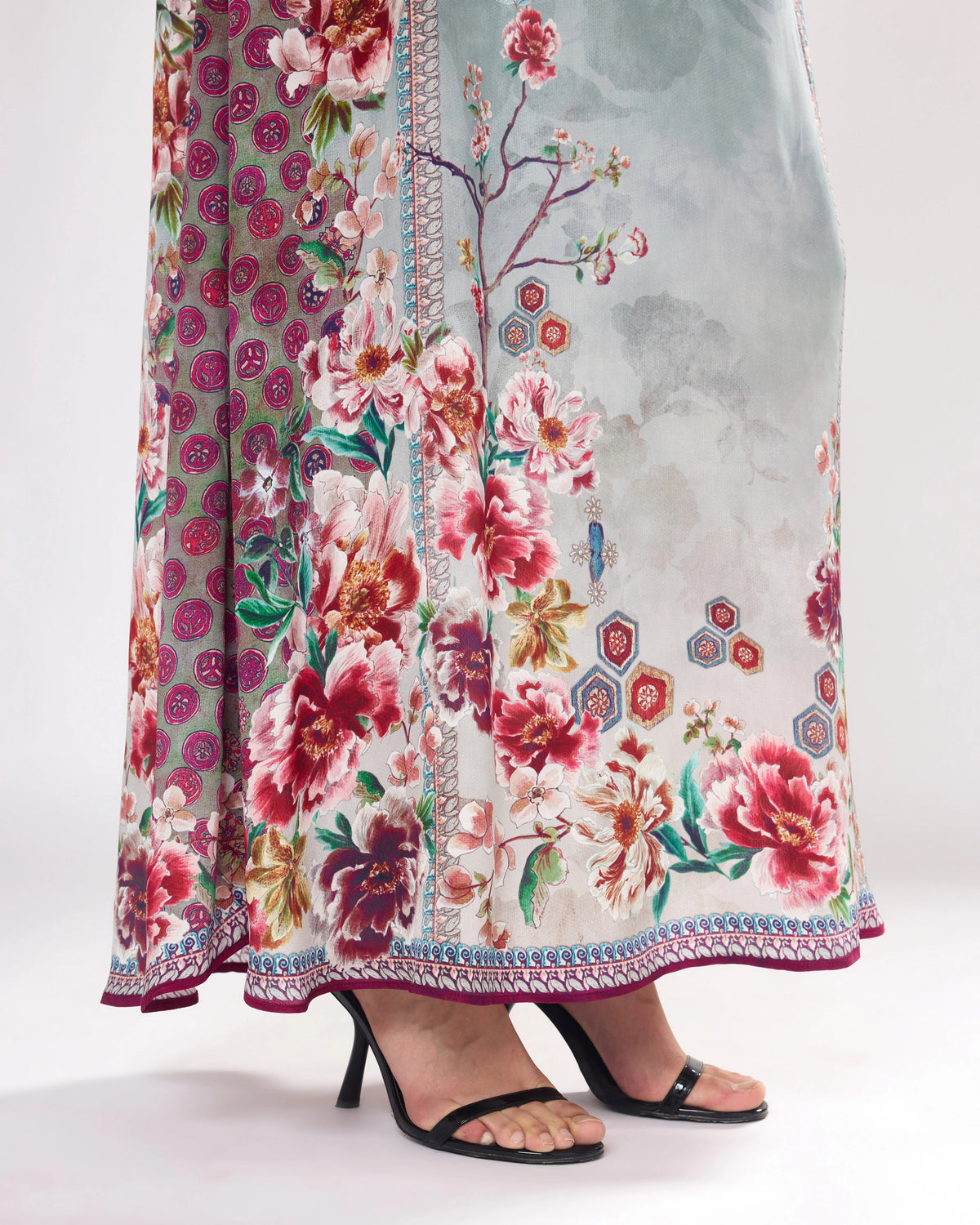 IKEBANA : Ghazala