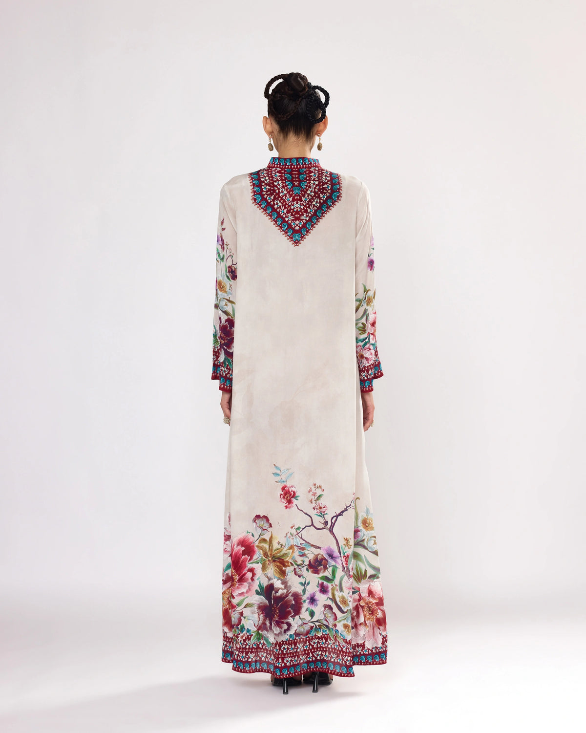 IKEBANA : Resham