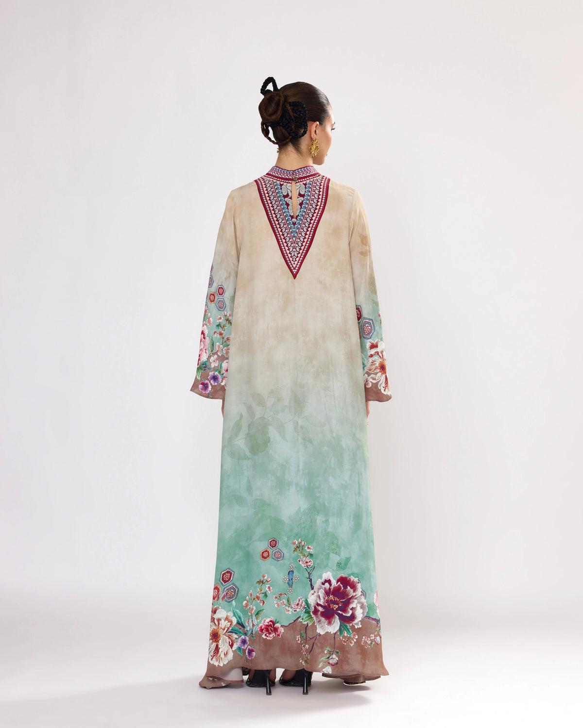 IKEBANA : Farah