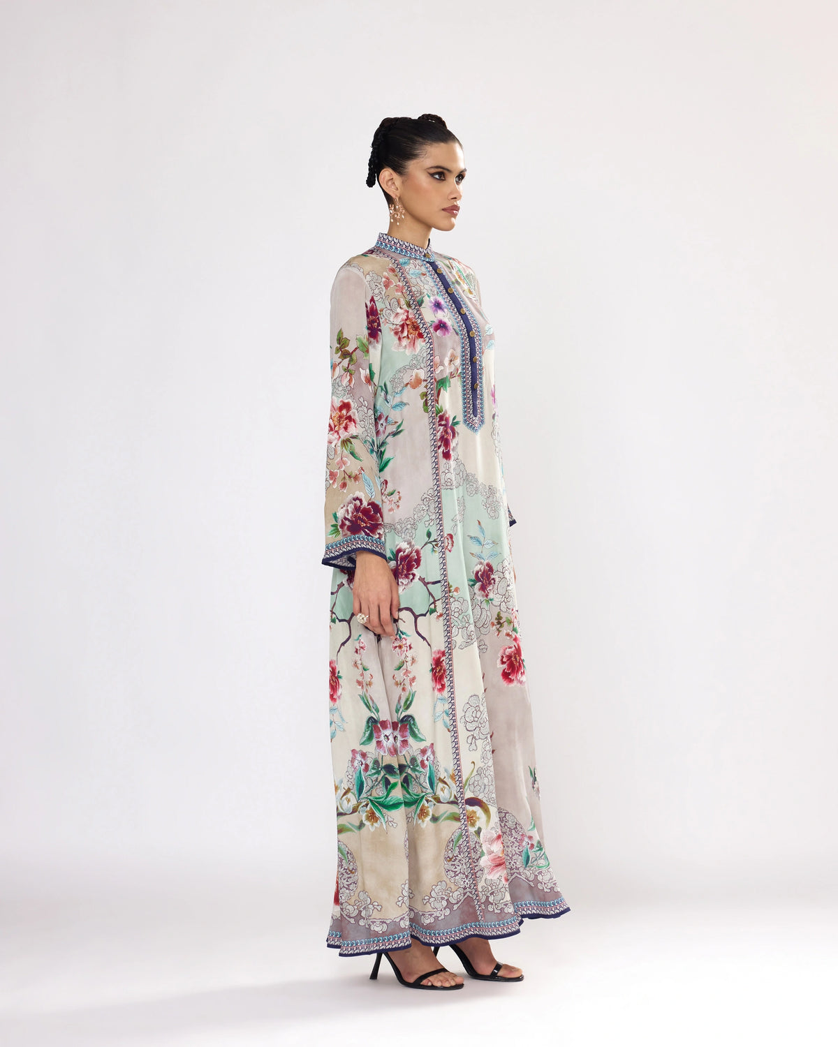 IKEBANA : Ghazal