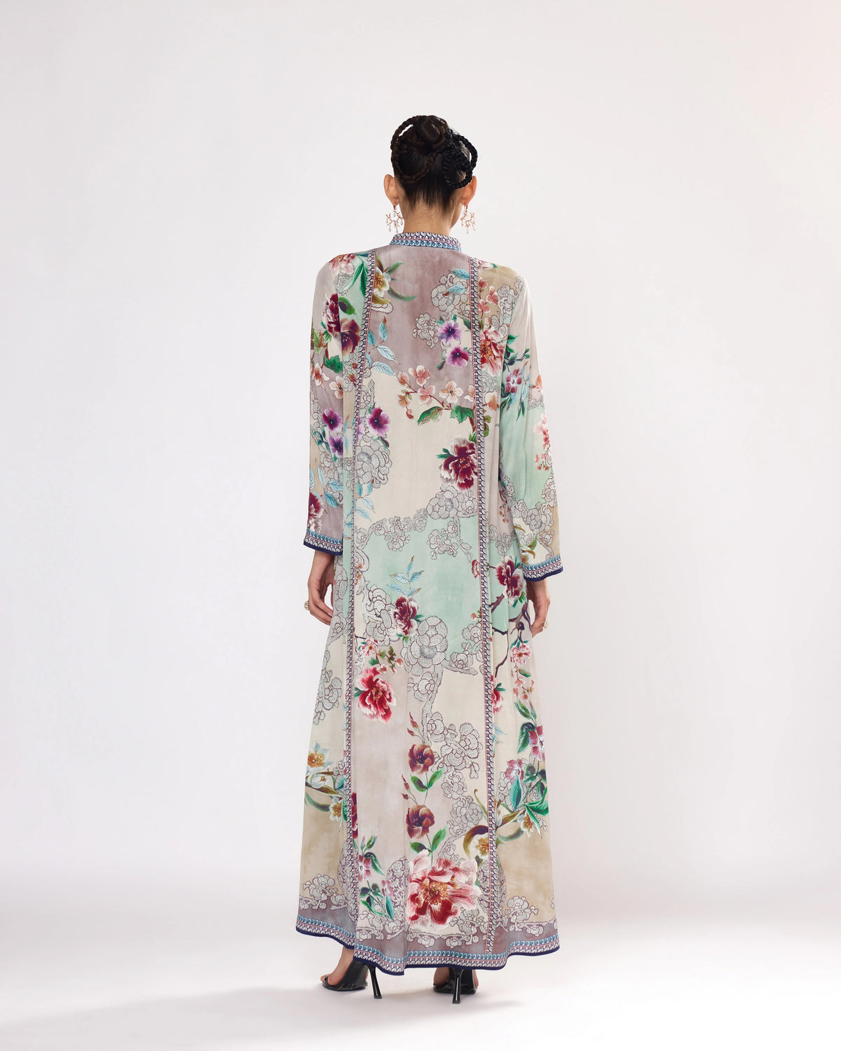 IKEBANA : Ghazal