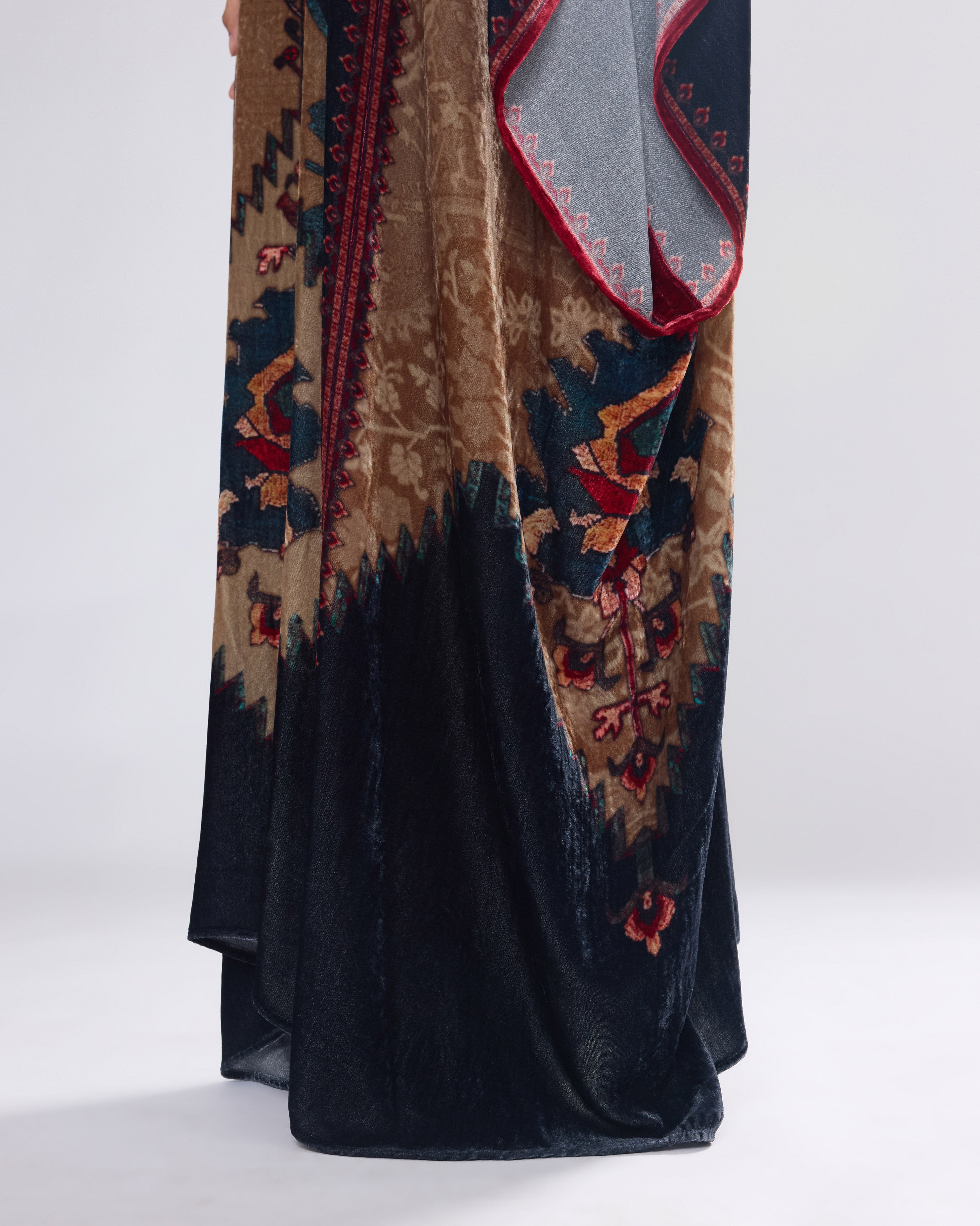 Arabian Nights : Beatrice - Taupe