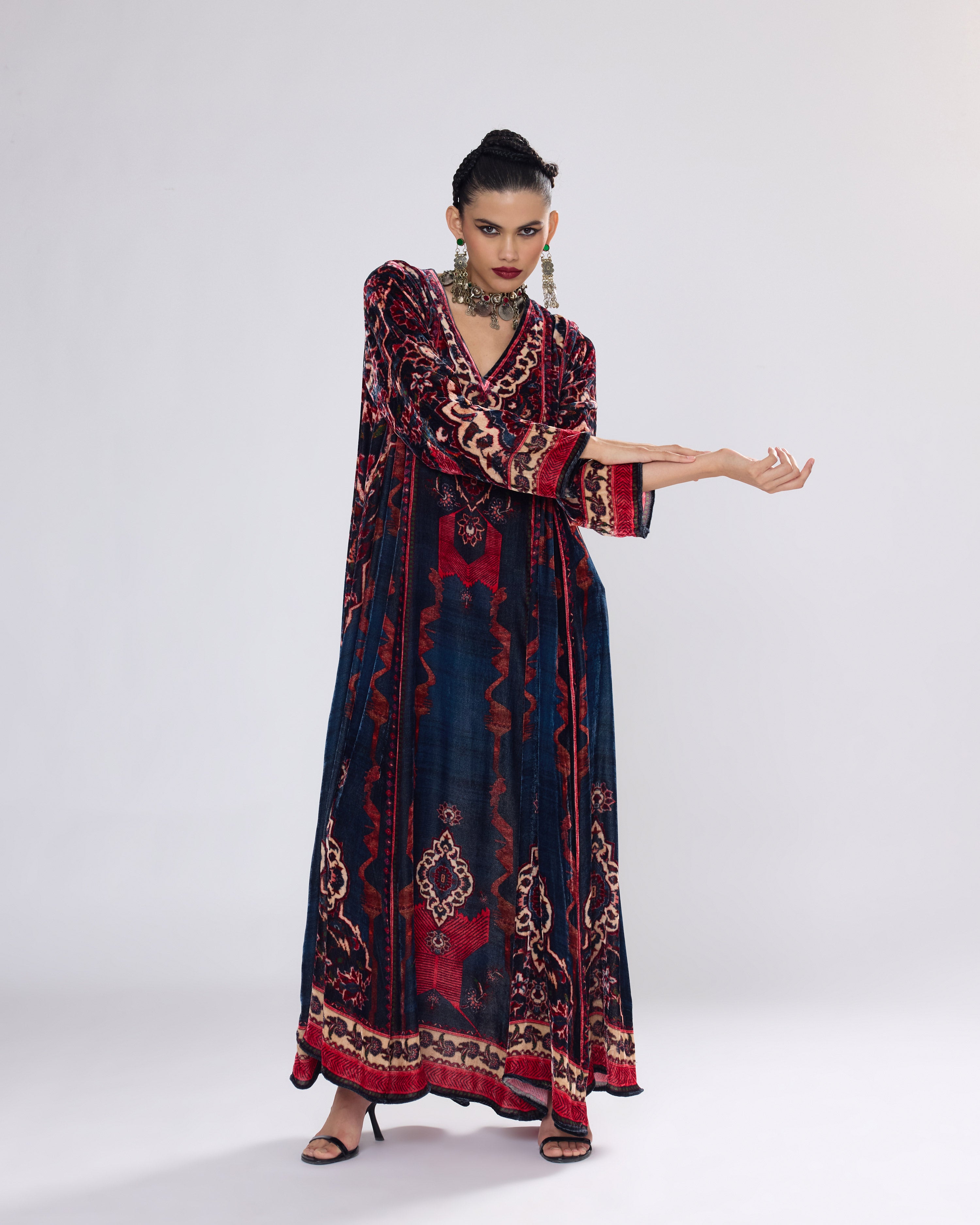 Arabian Nights : Adavi - Navy/Red