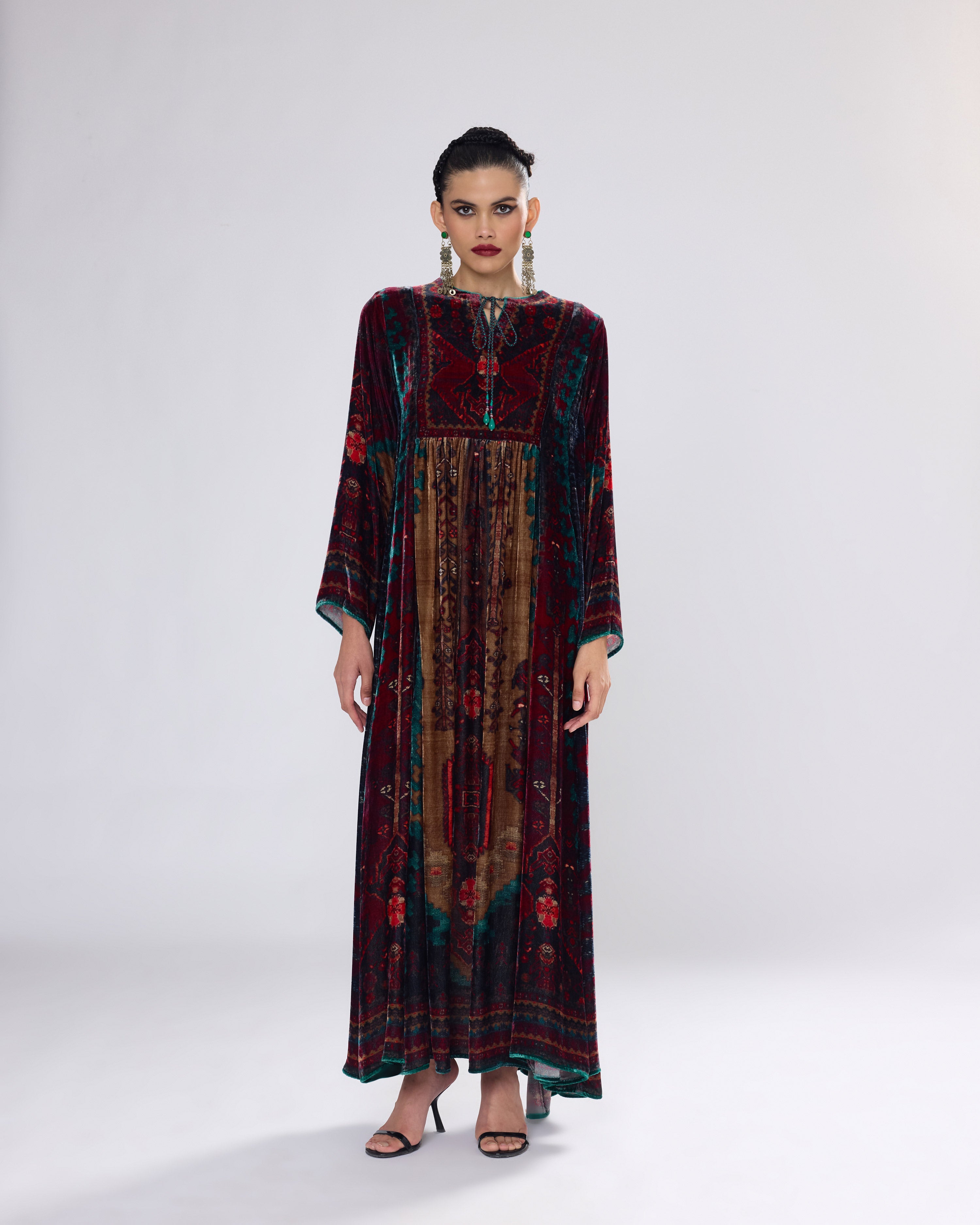 Arabian Nights : Anisha - Chestnut