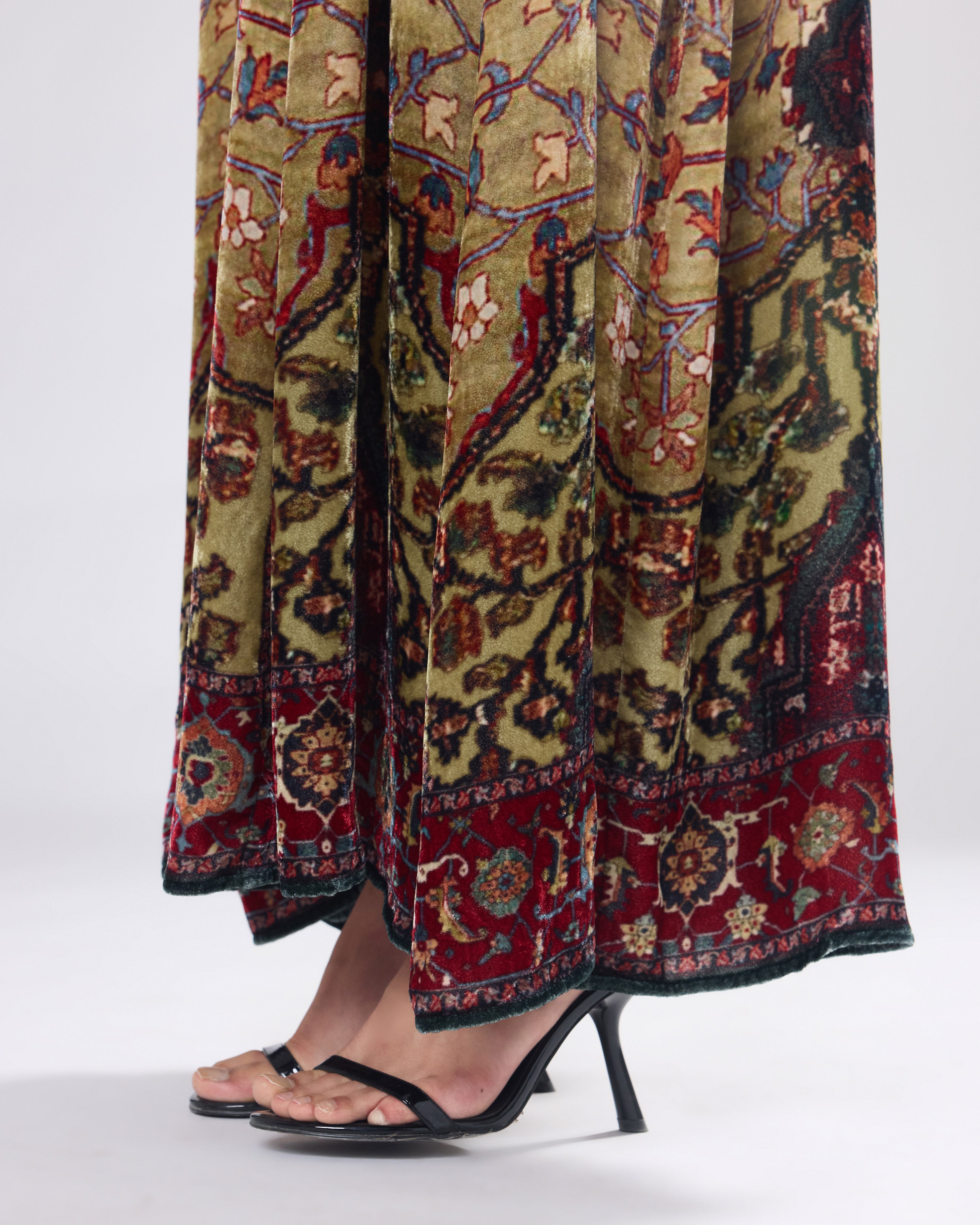 Arabian Nights : Adavi - Beige