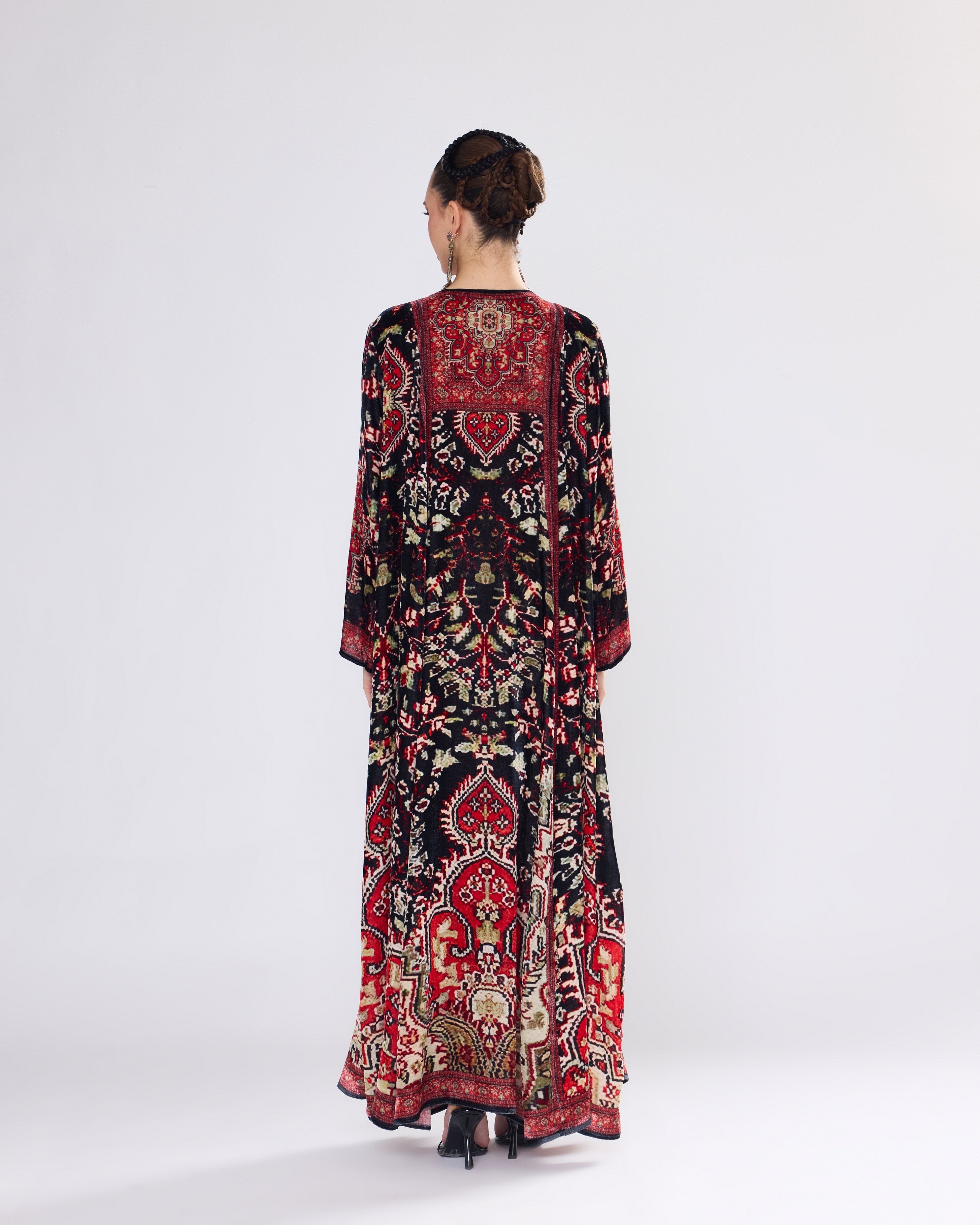 Arabian Nights : Anisha - Black/Red
