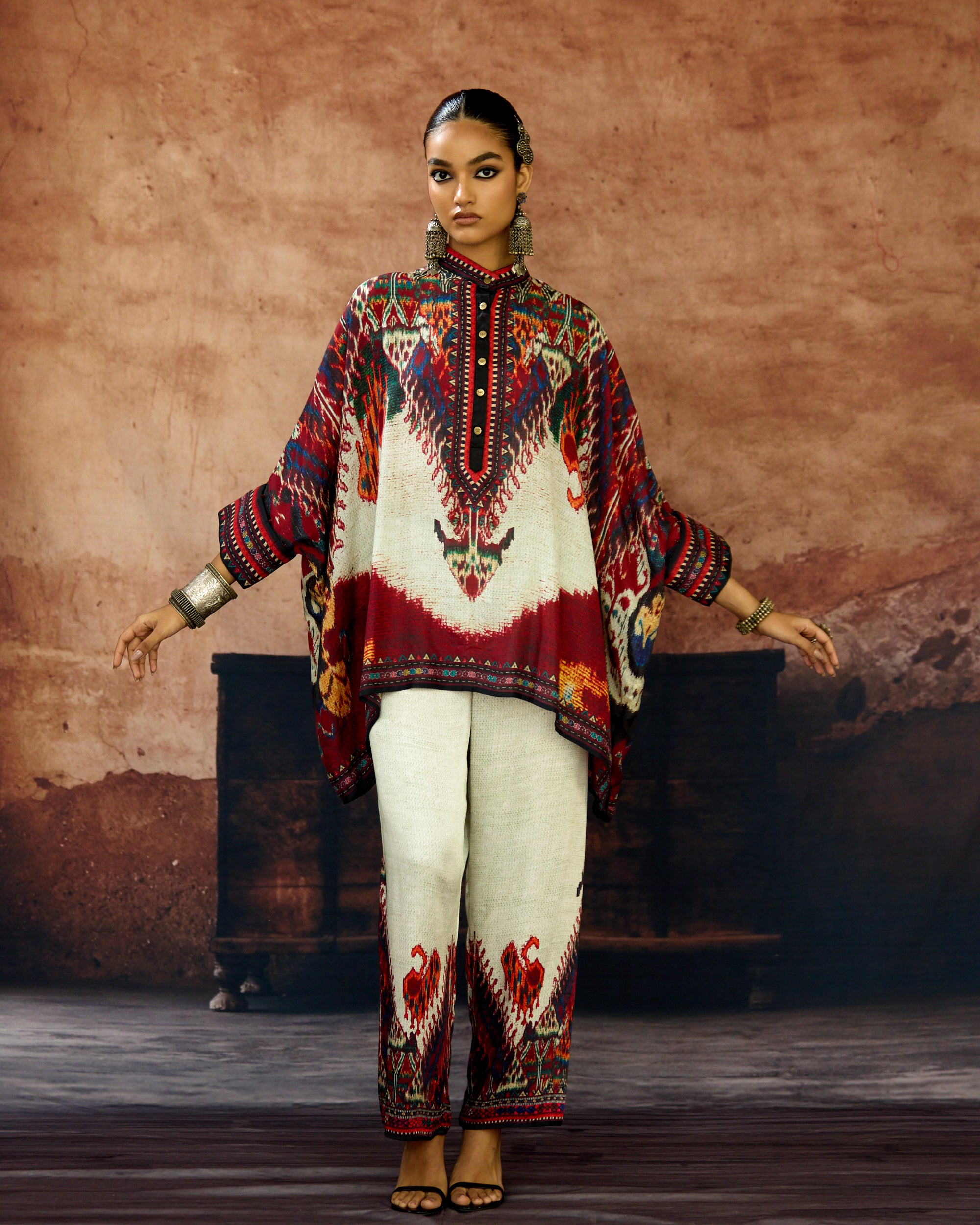 Kasbah : Chanel - Beige/Maroon