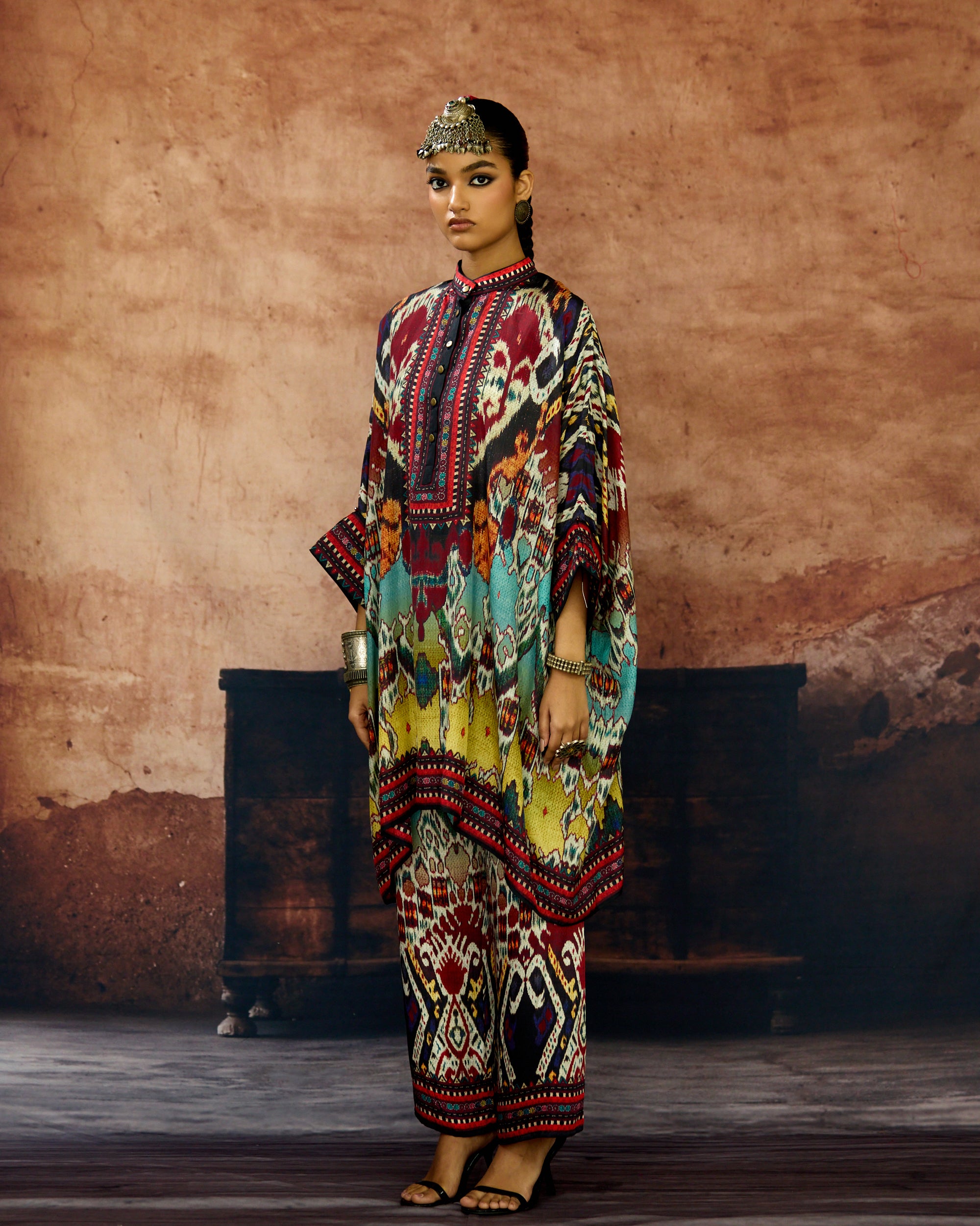 Kasbah : Chanel 36" - Aqua/Lime