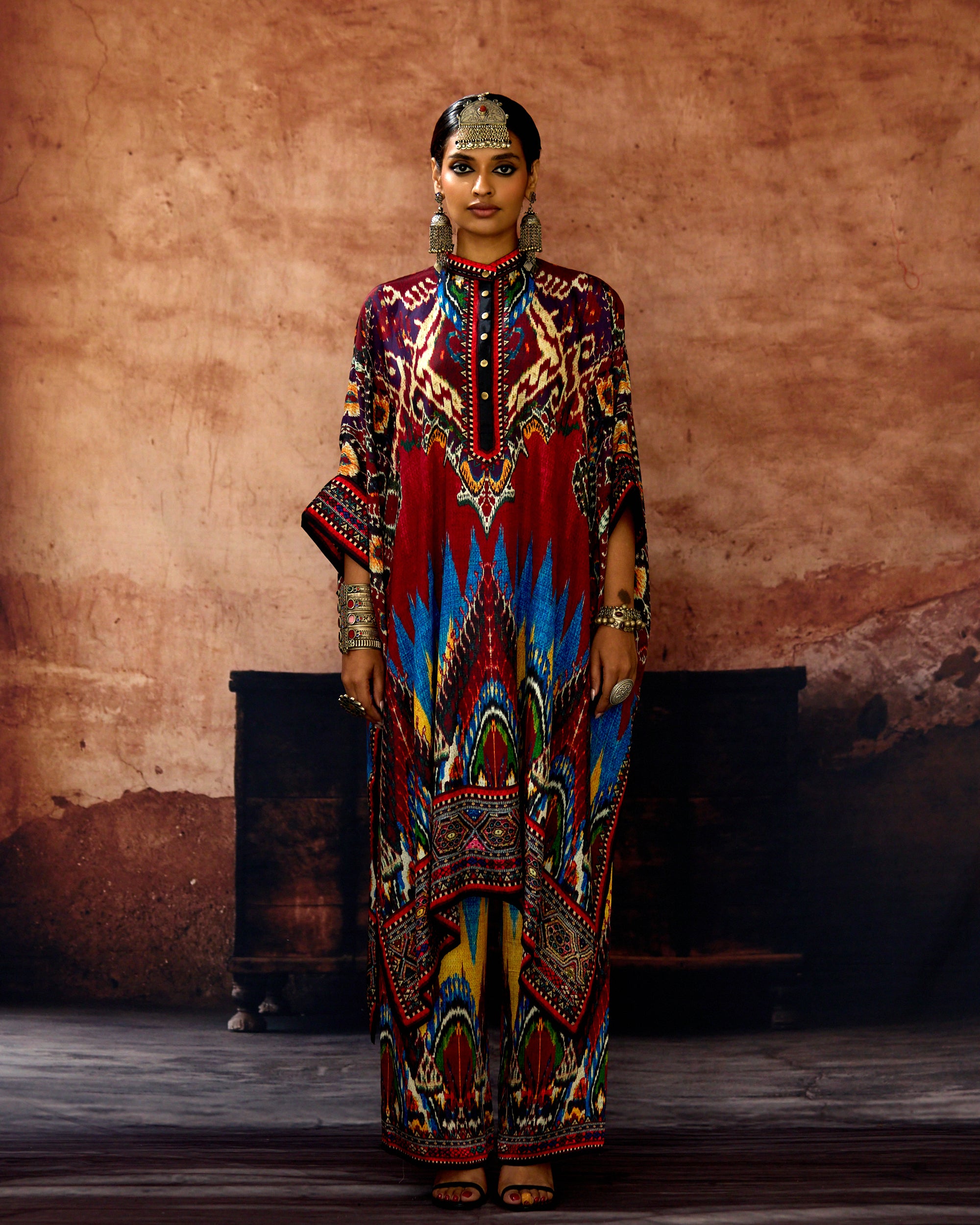 Kasbah : Chantelle 42" - Blue/Maroon