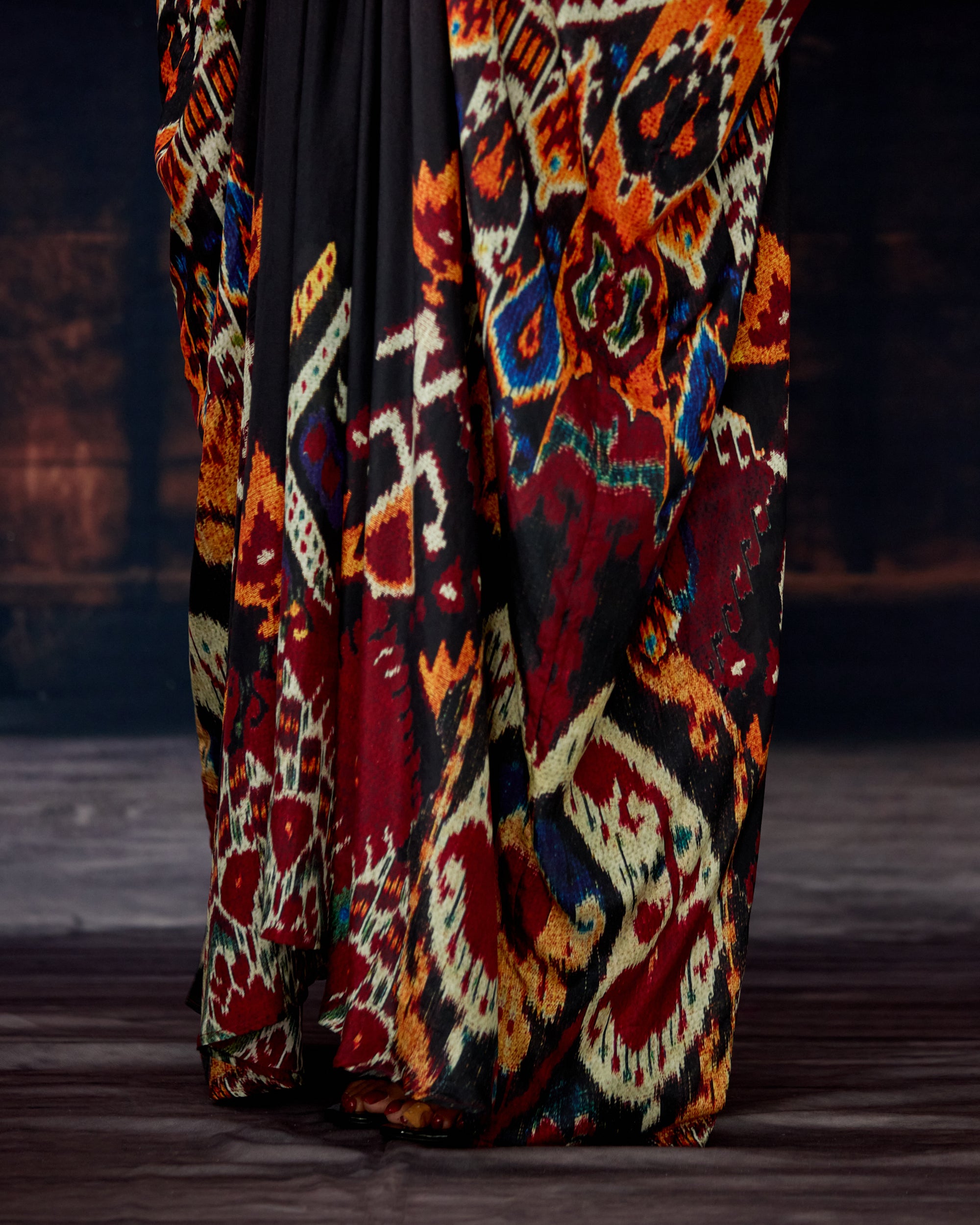 Kasbah : Imama - Black/Maroon