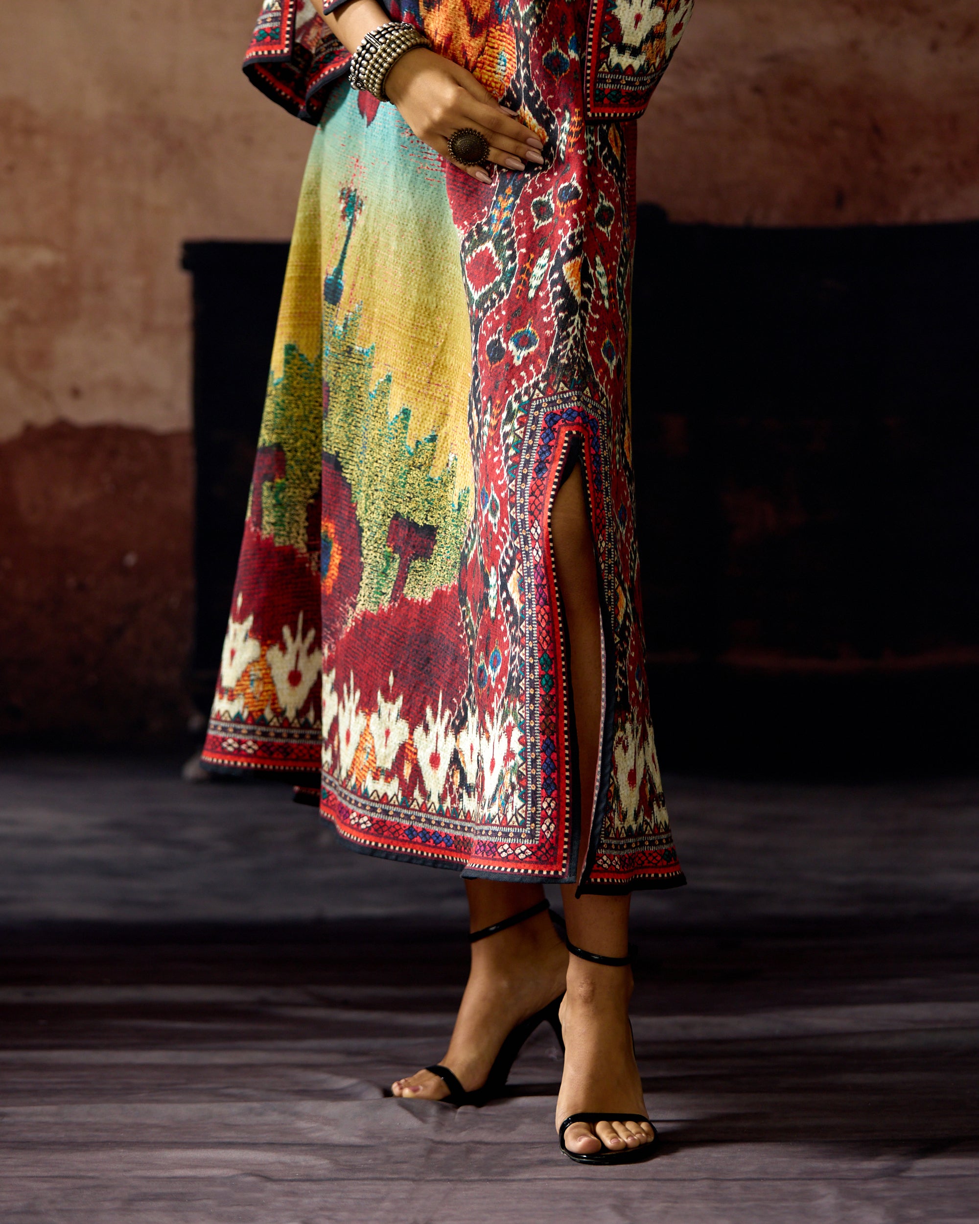 Kasbah : Rachele - Aqua/Maroon