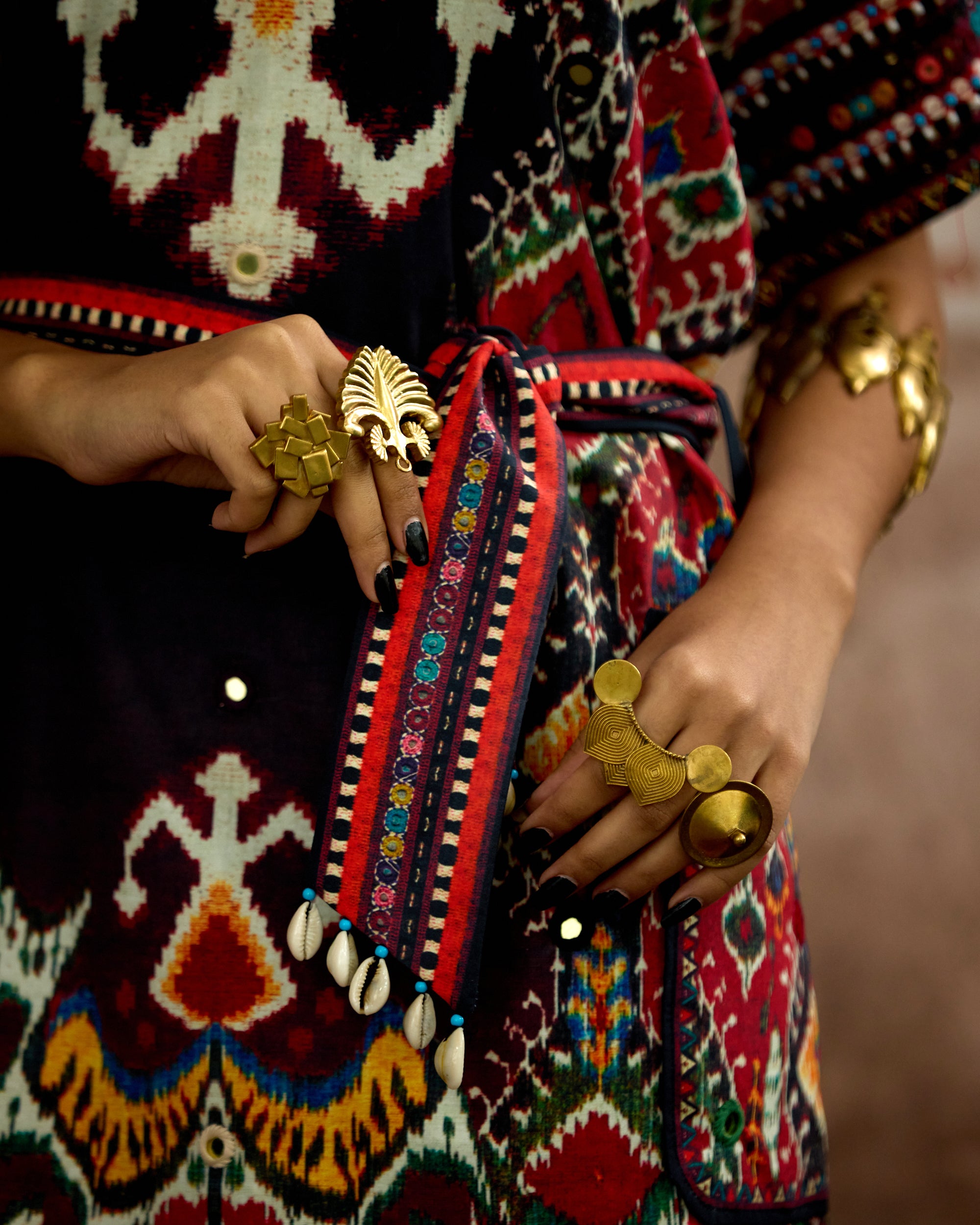 Kasbah : Silvia - Black/Maroon