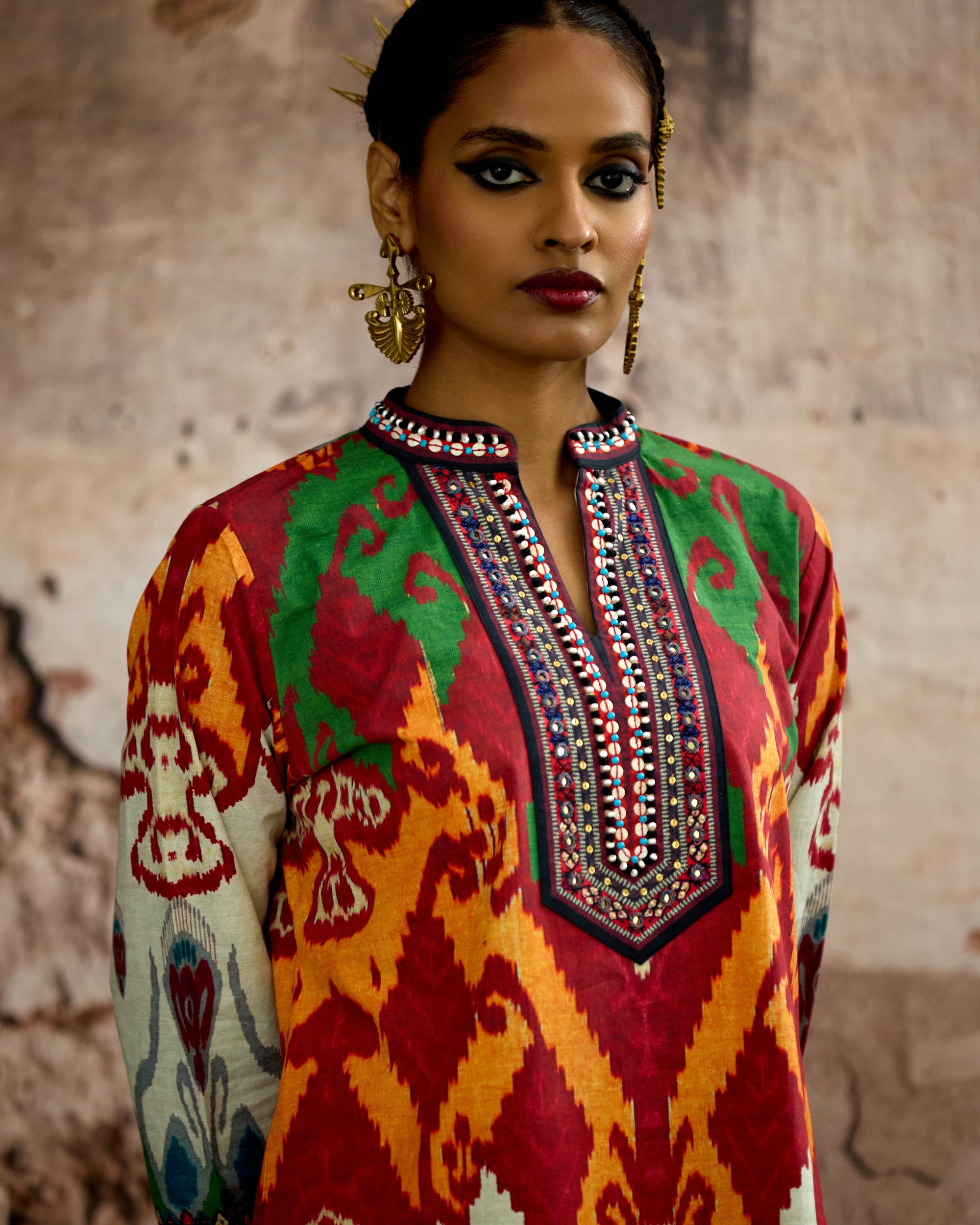 Kasbah : Ramneek - Eggshell/Red
