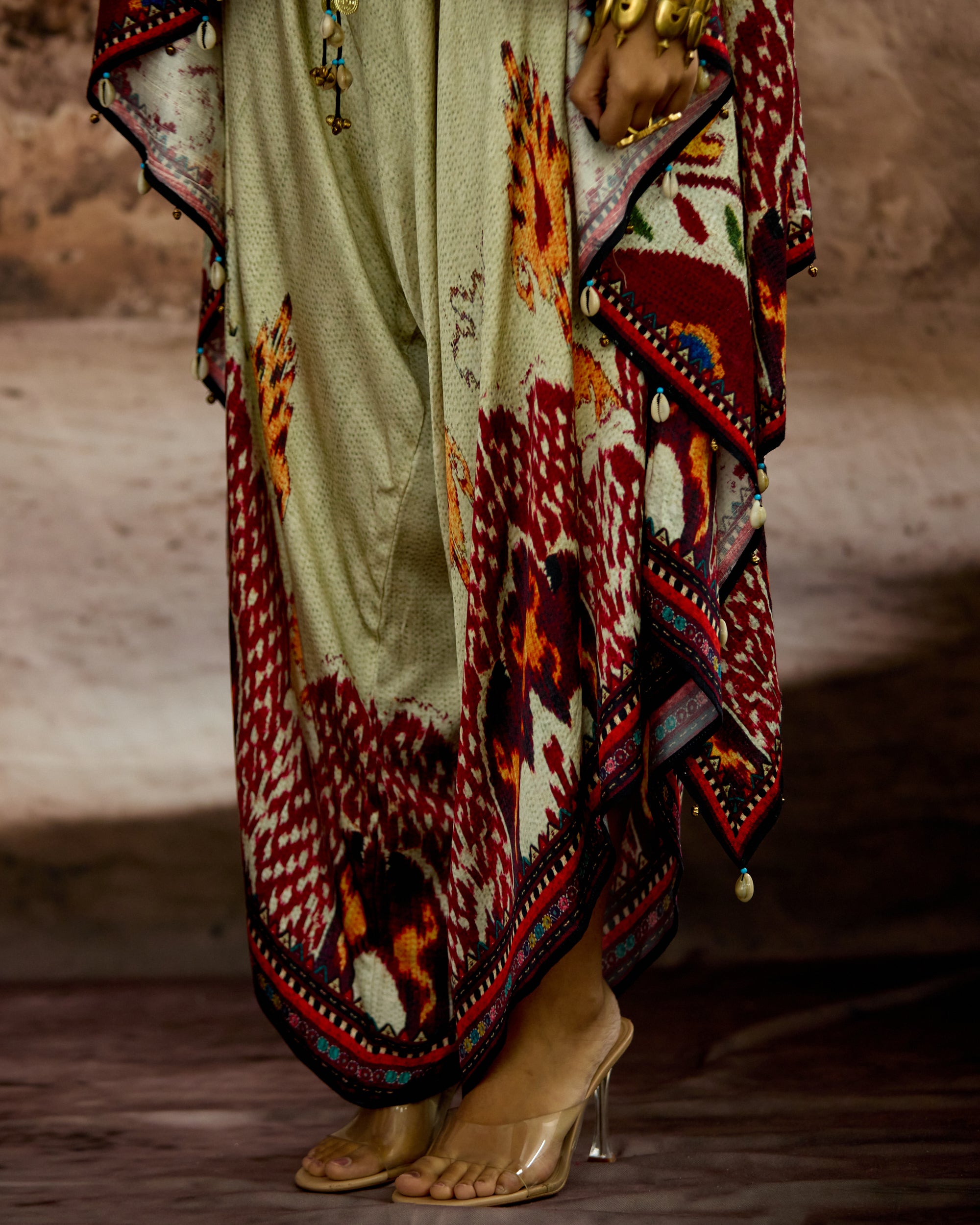 Kasbah : Prisha - Eggshell/Red