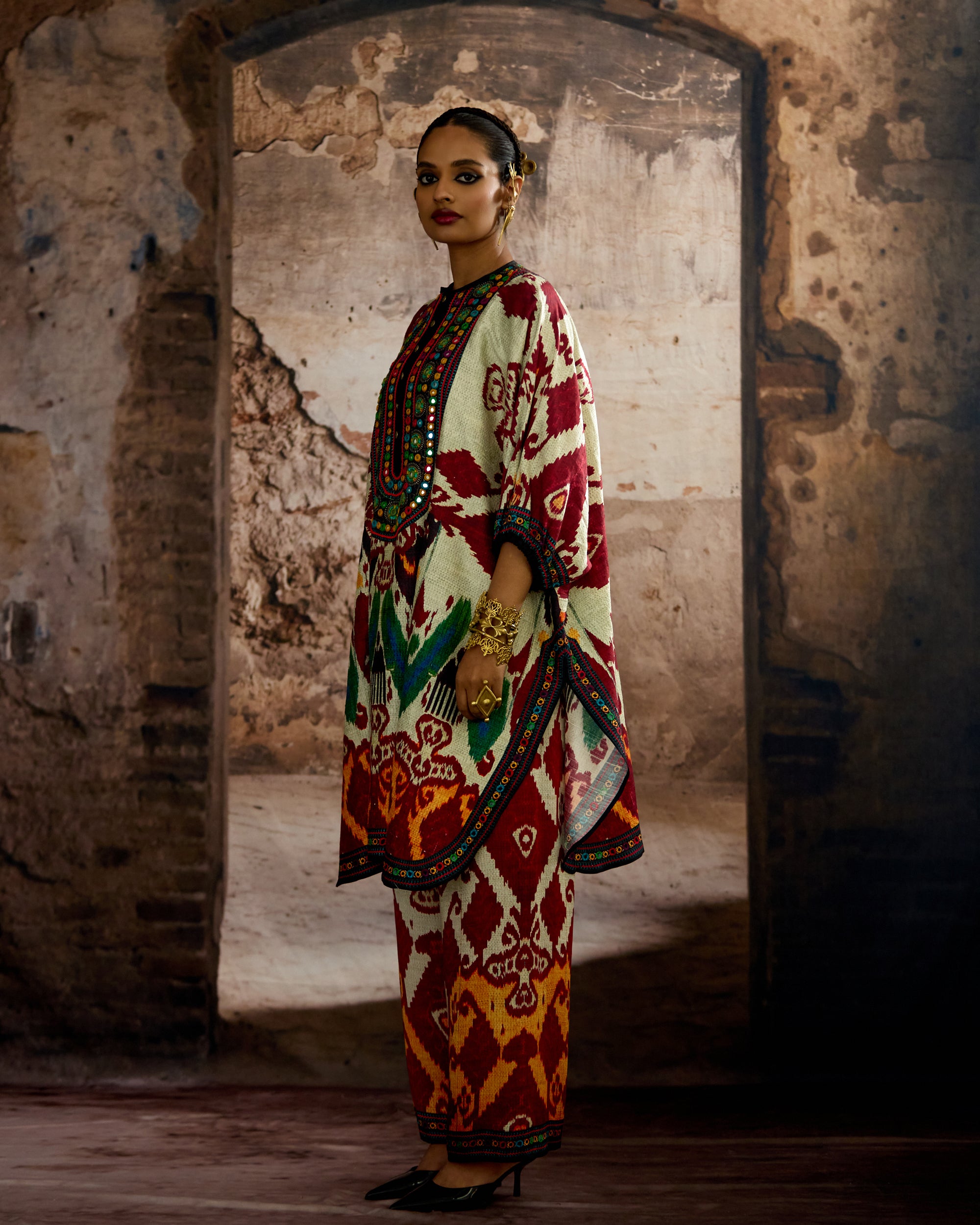 Kasbah : Myra - Beige/Red