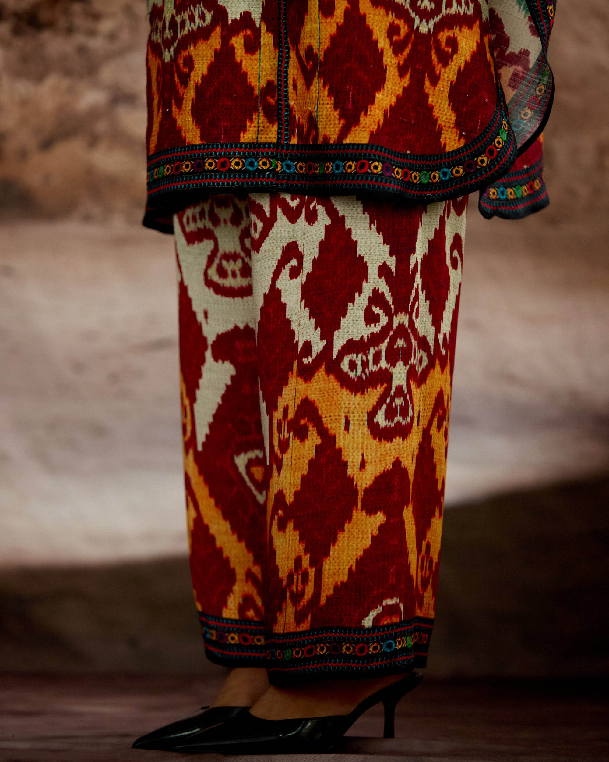 Kasbah : Myra - Beige/Red