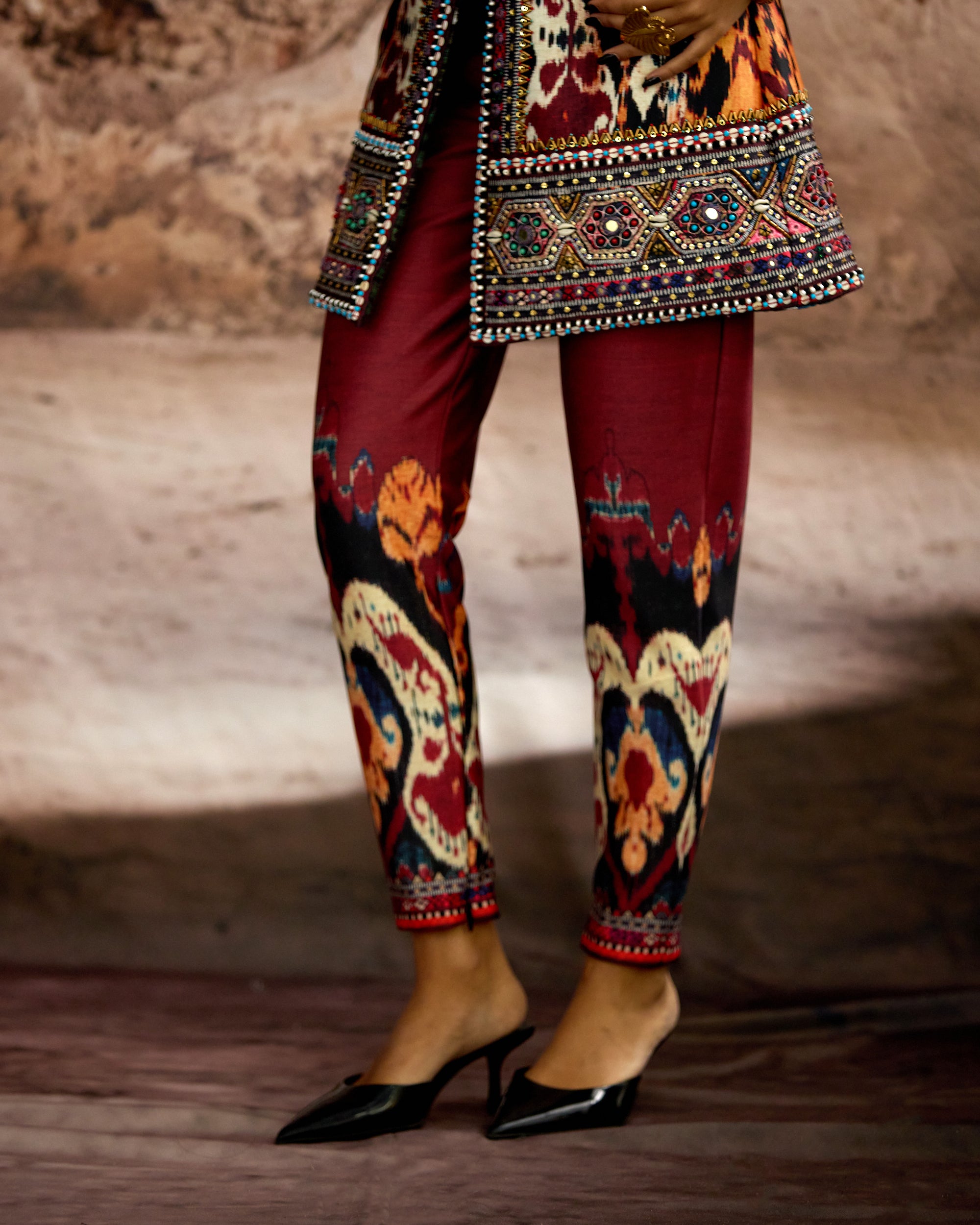 Kasbah : Kadek - Black/Orange