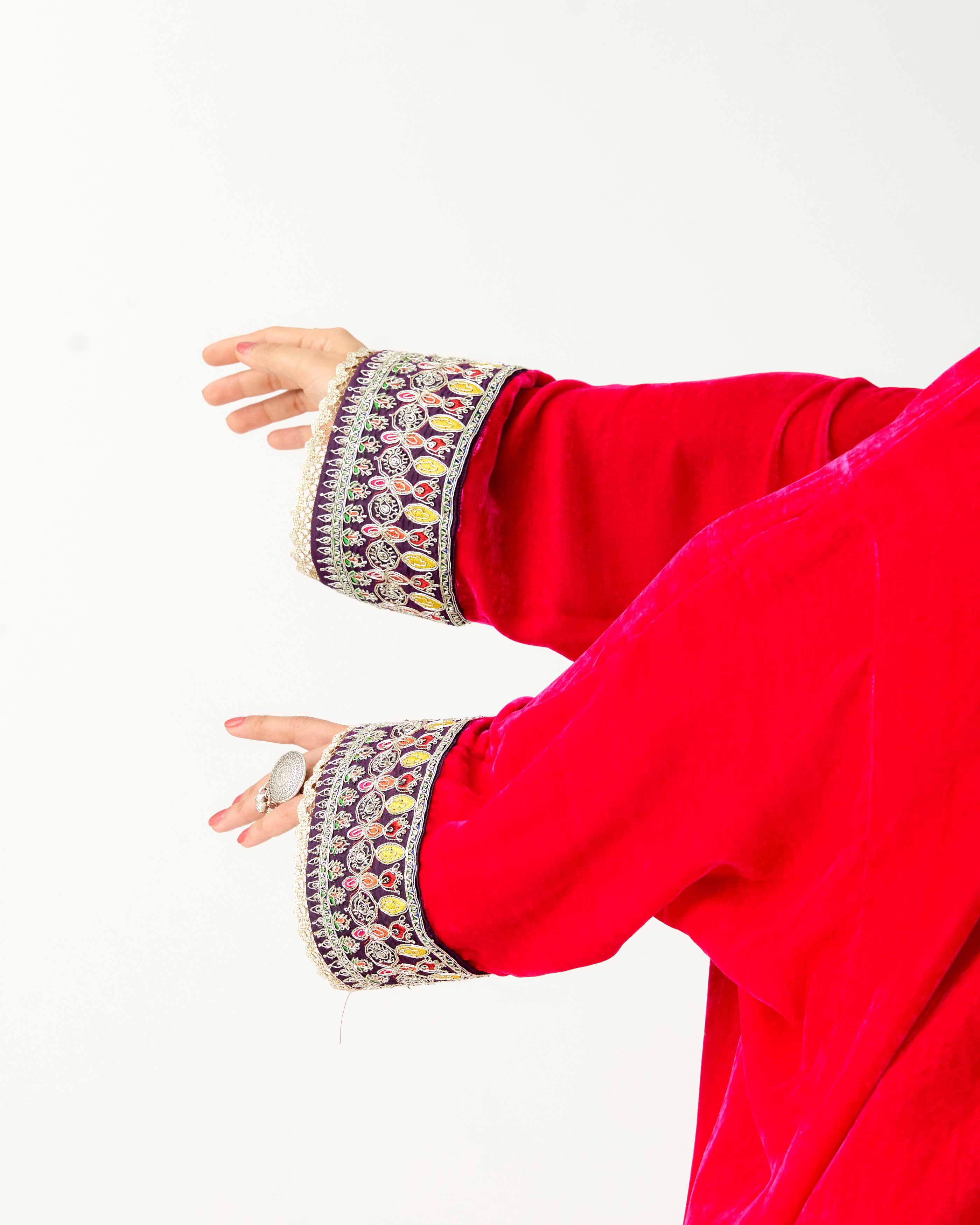 Zubaida : Insha - Hot Pink