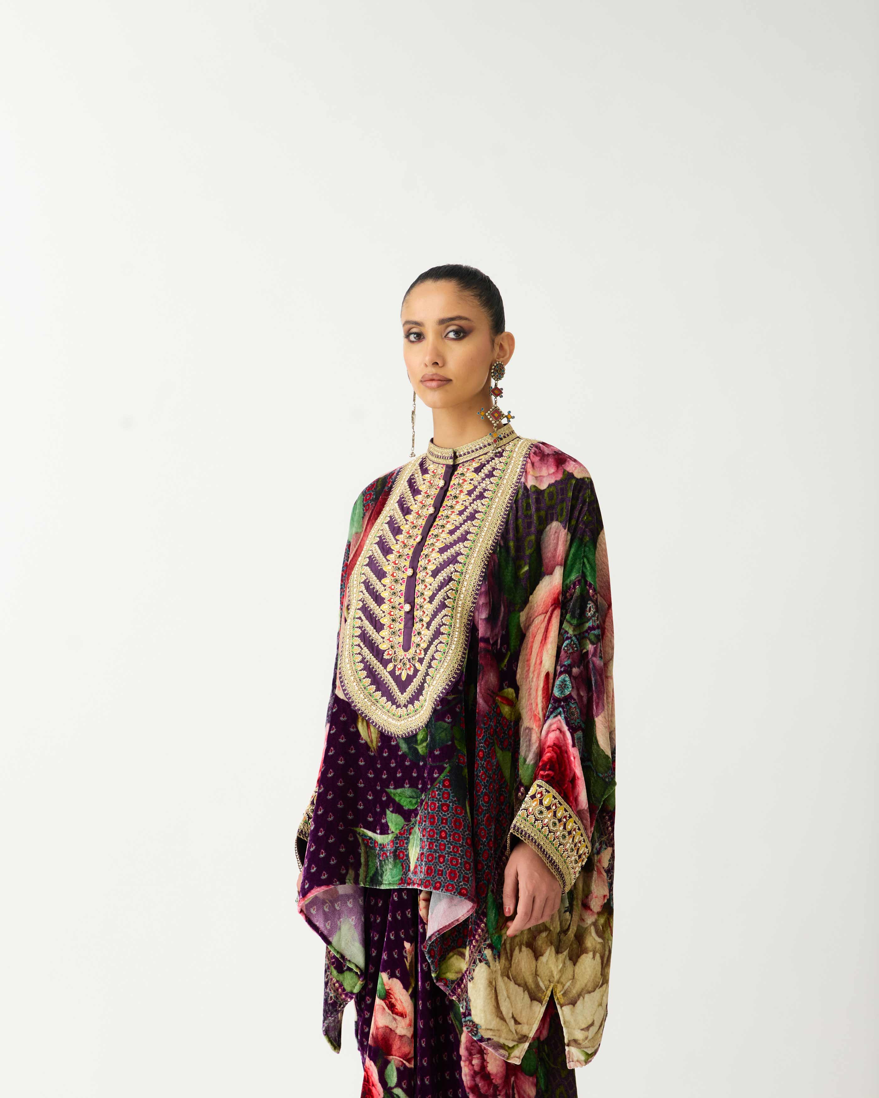 Zubaida : Insha - Plum Rose