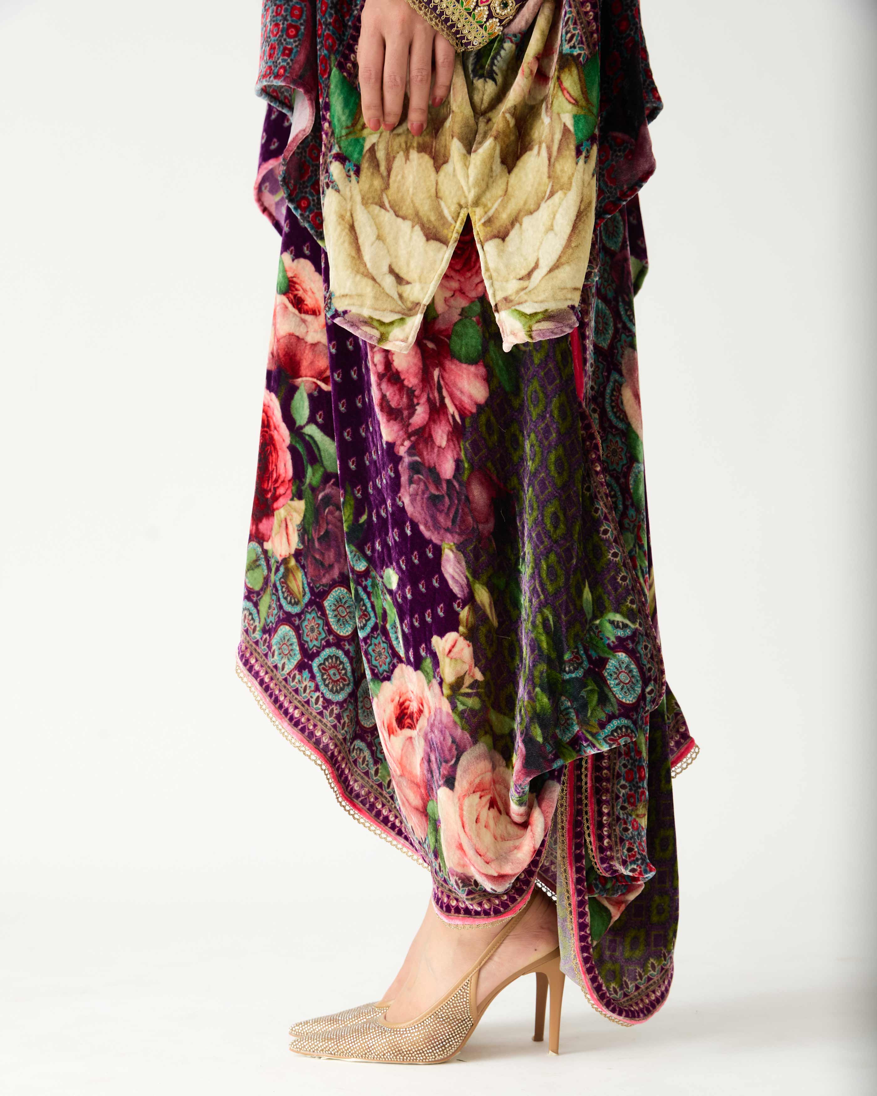 Zubaida : Insha - Plum Rose