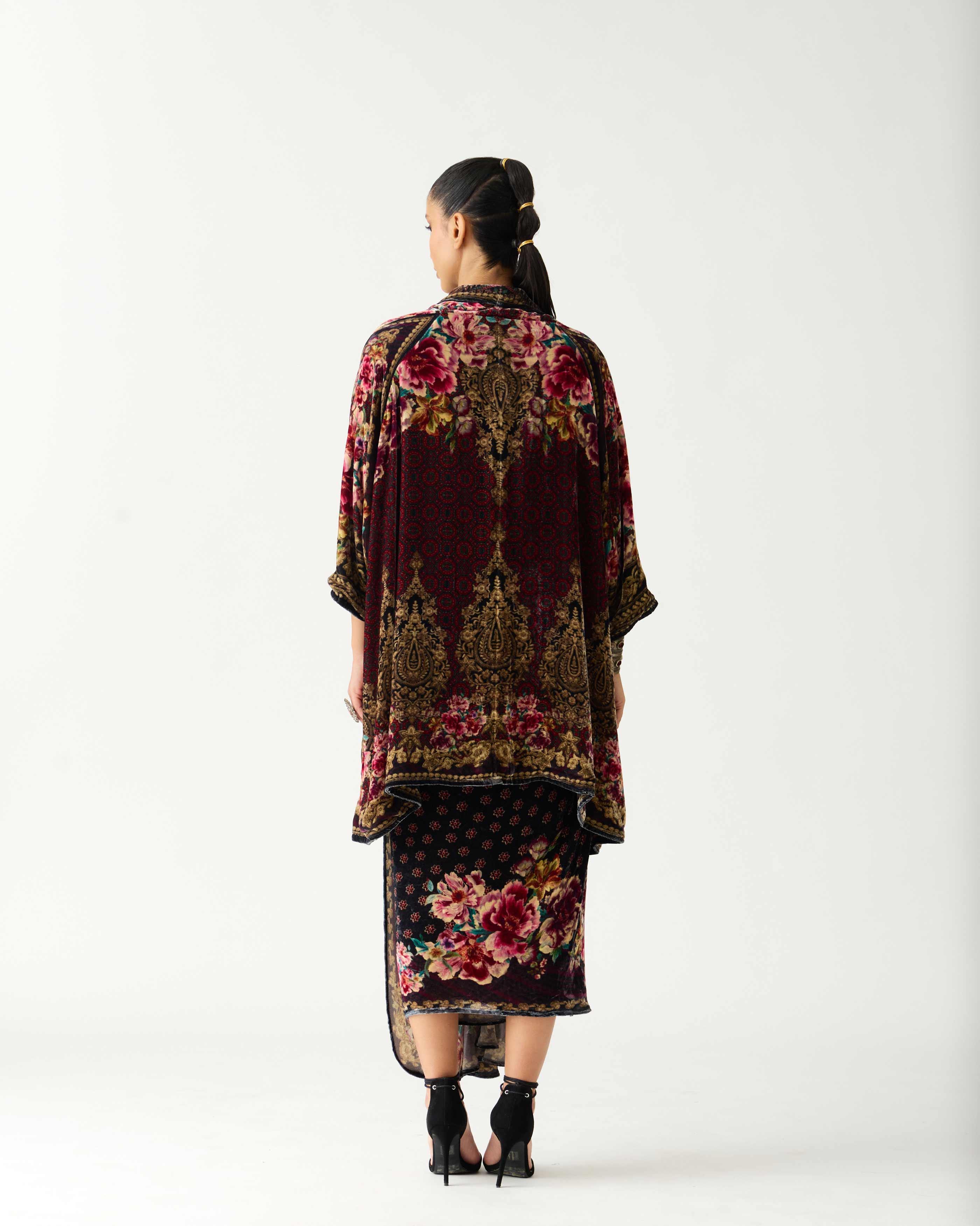 Zubaida : Adhira/Chandice - Black