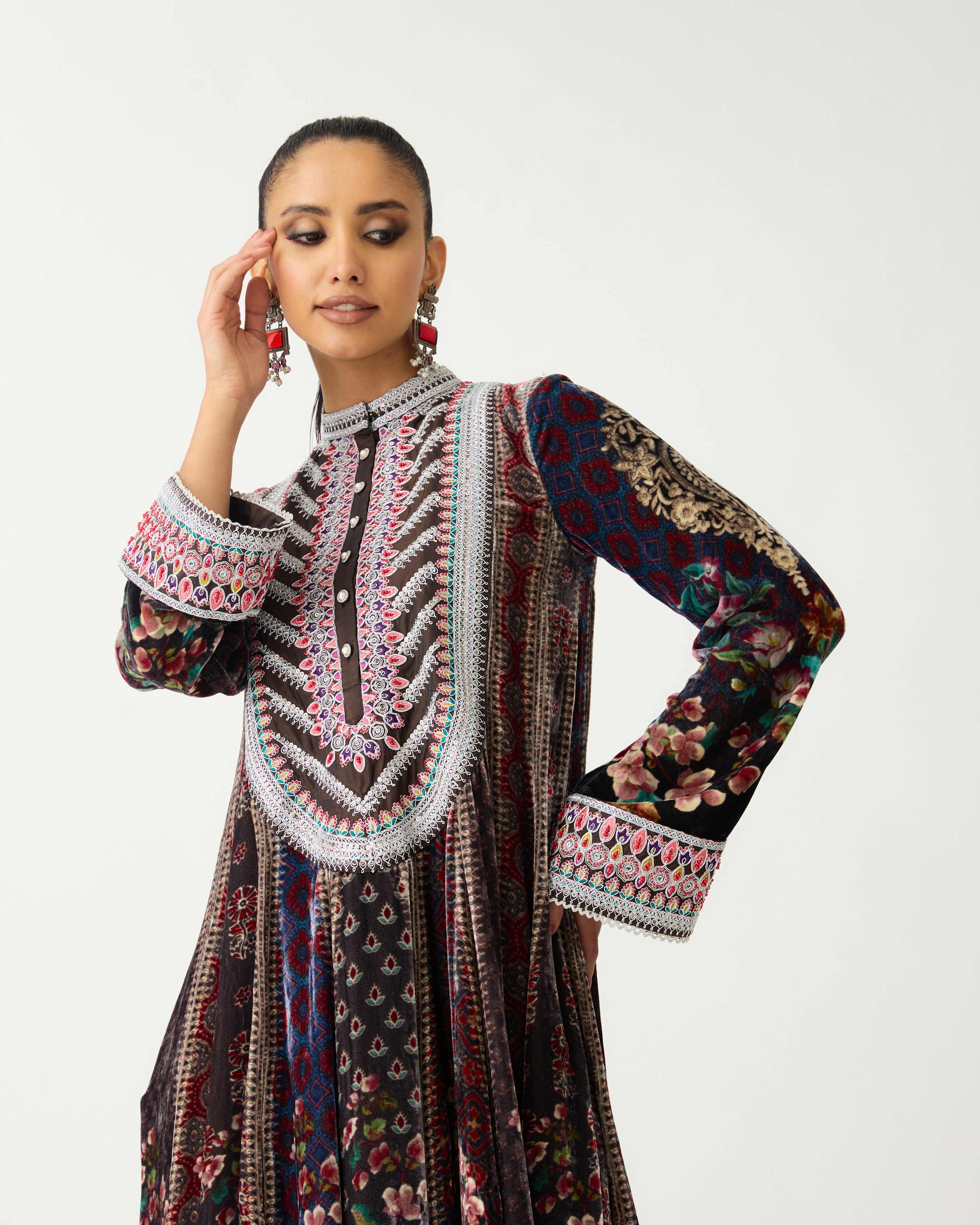 Zubaida : Adisha - BlackBerry