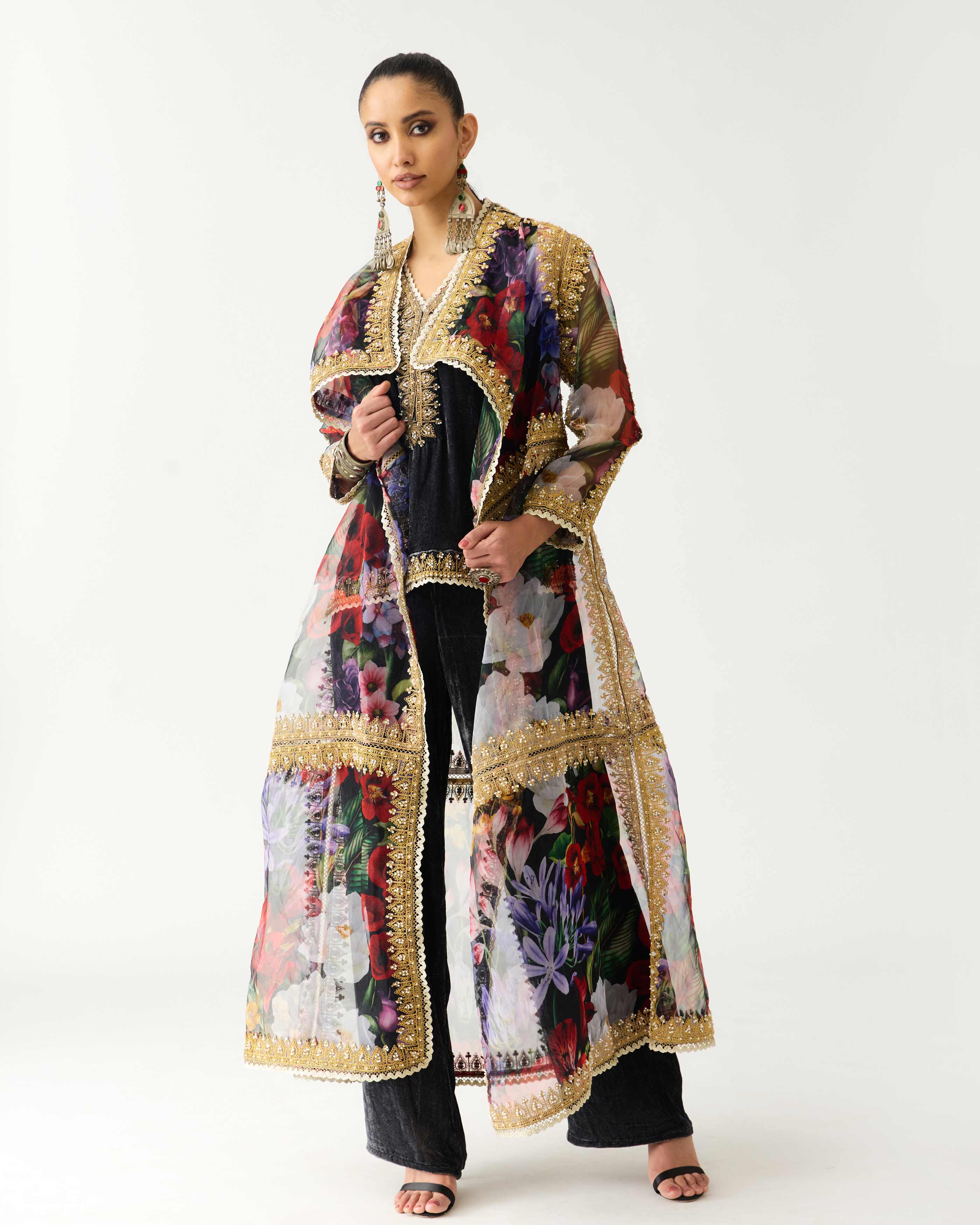 Zubaida : Ursula - Black