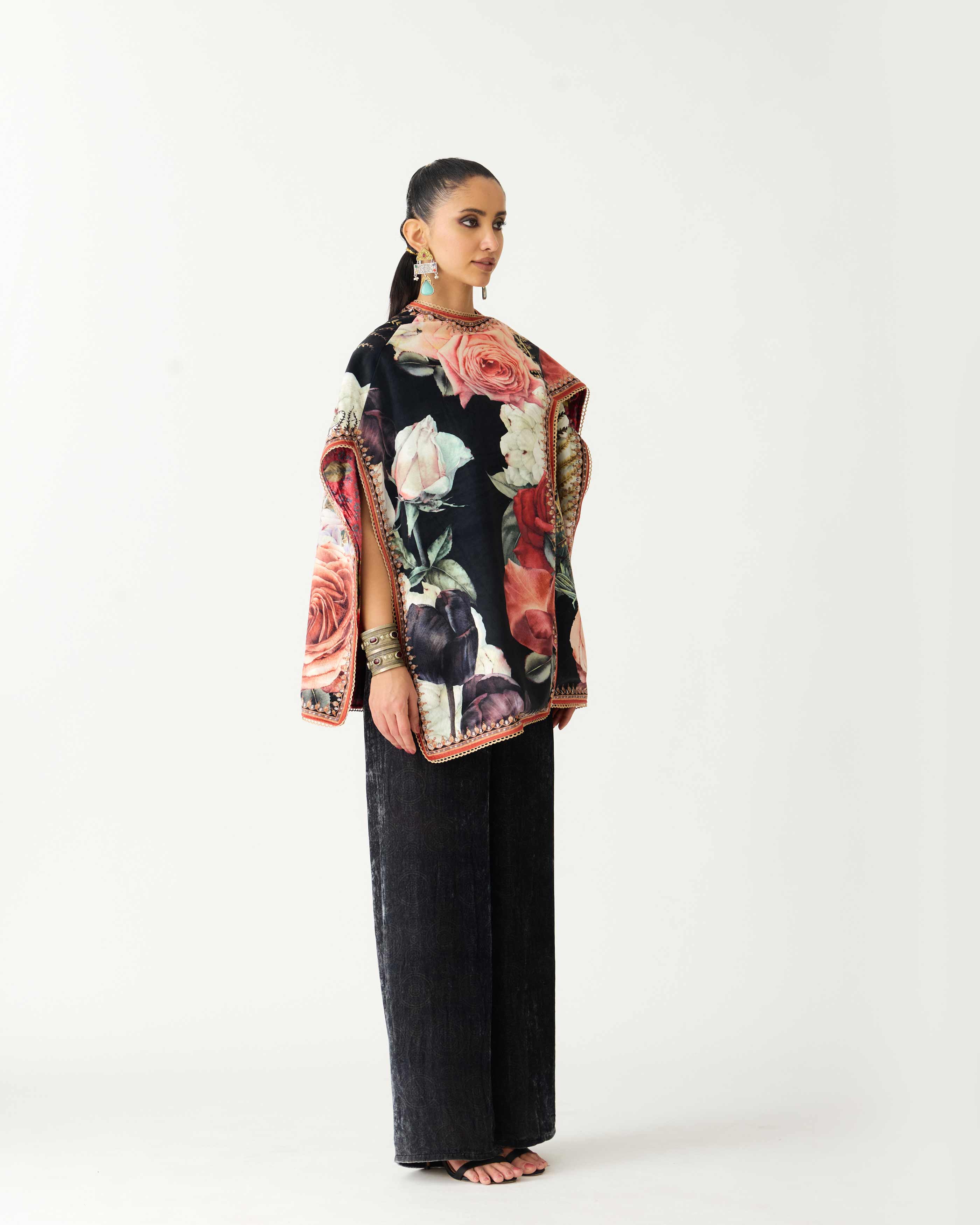Zubaida : Pankhuri - Vintage Rose