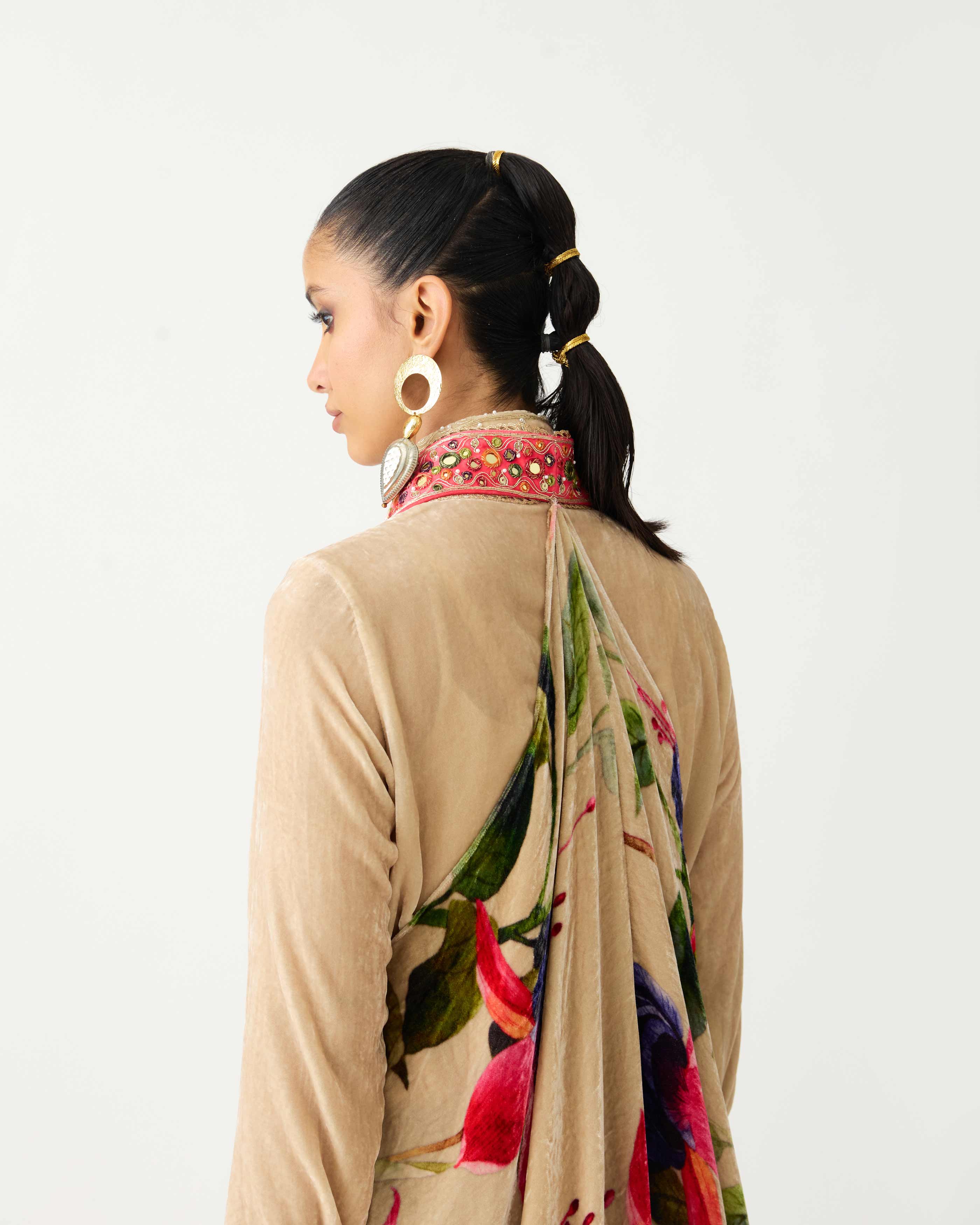 Zubaida : Javik - Fuchsia/Taupe