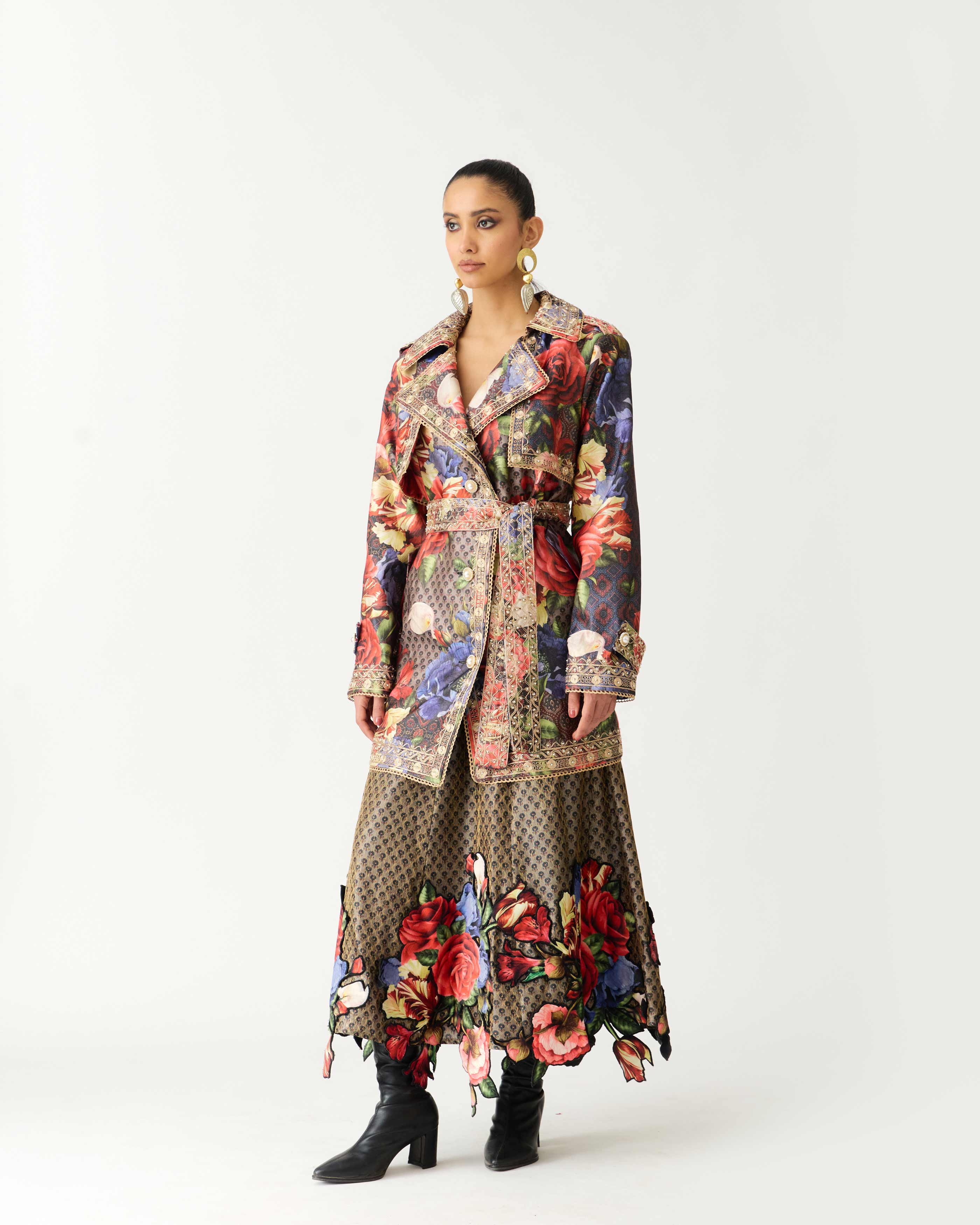 Zubaida : Trucia/Saumya - Taupe
