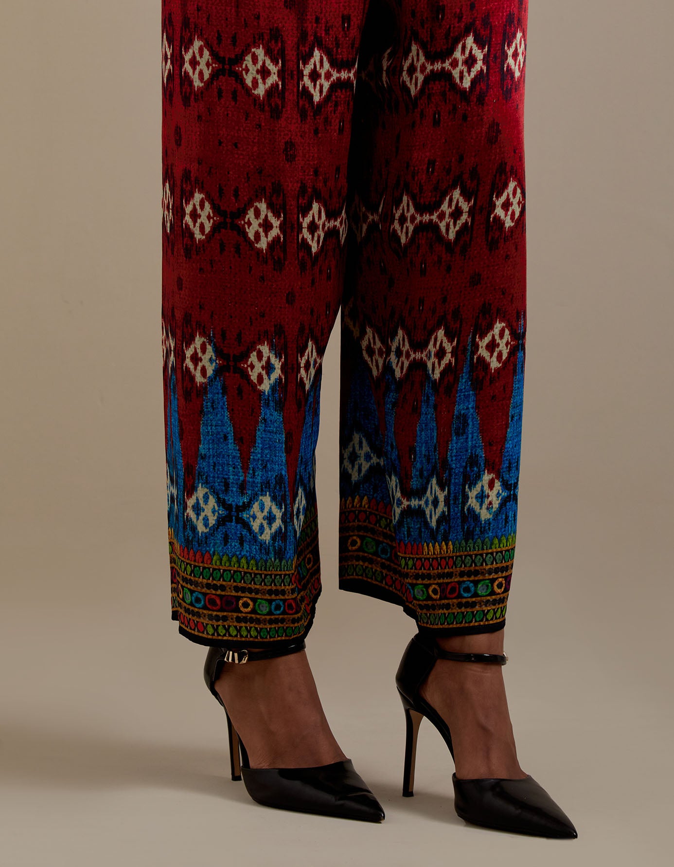 Kasbah : Banera - Maroon/Multi