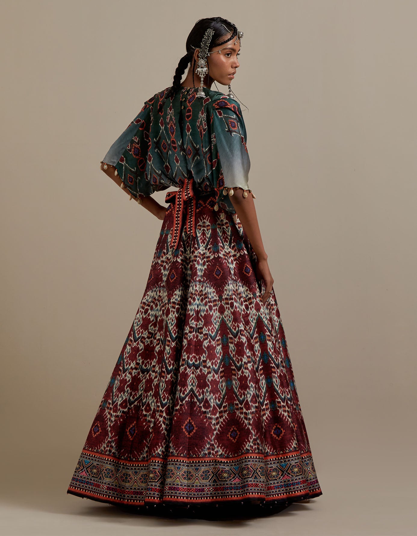 Kasbah : Varsha/Leela - Maroon/Teal